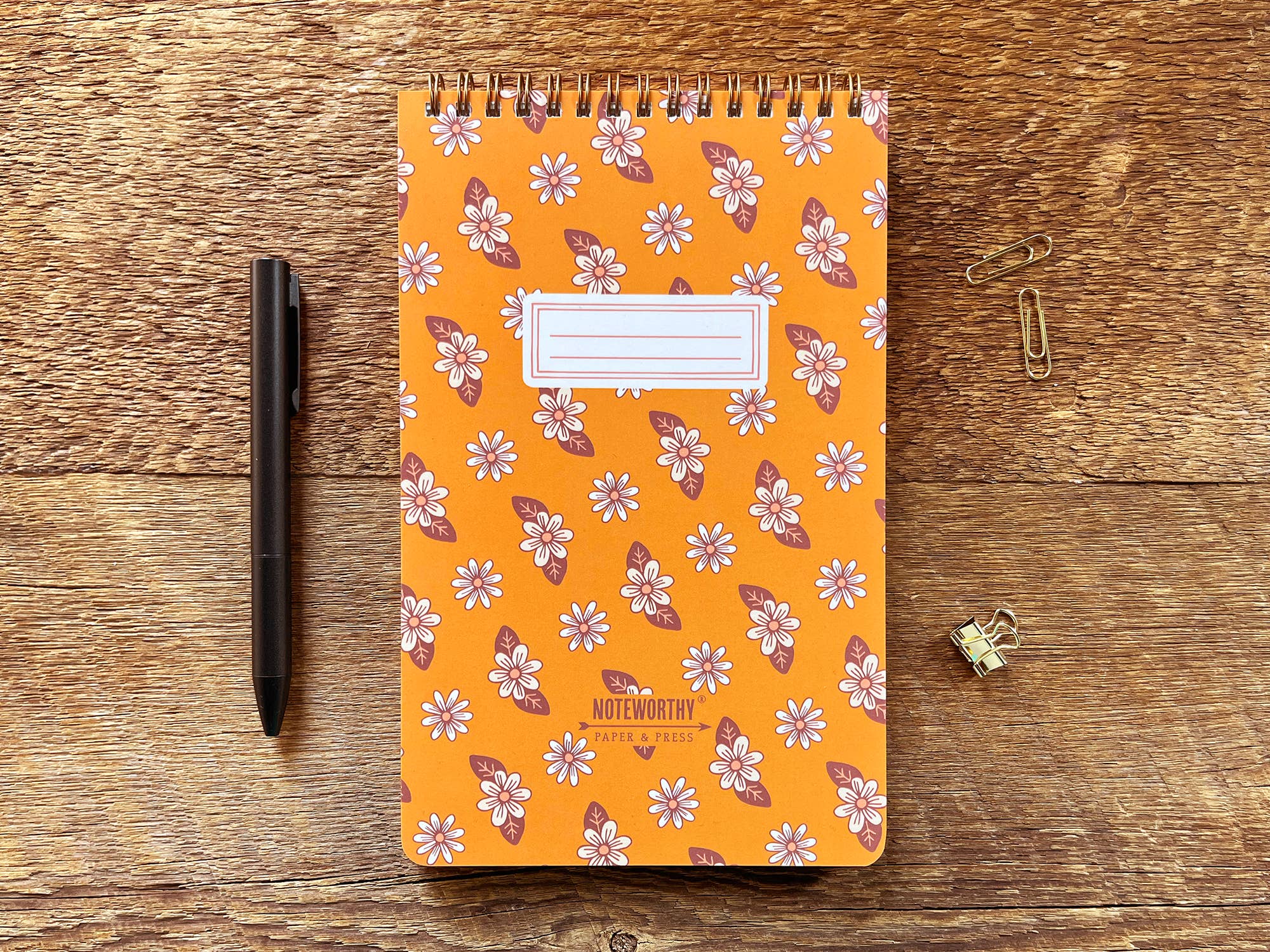 Daisies Pattern Small Notebook - Image 2