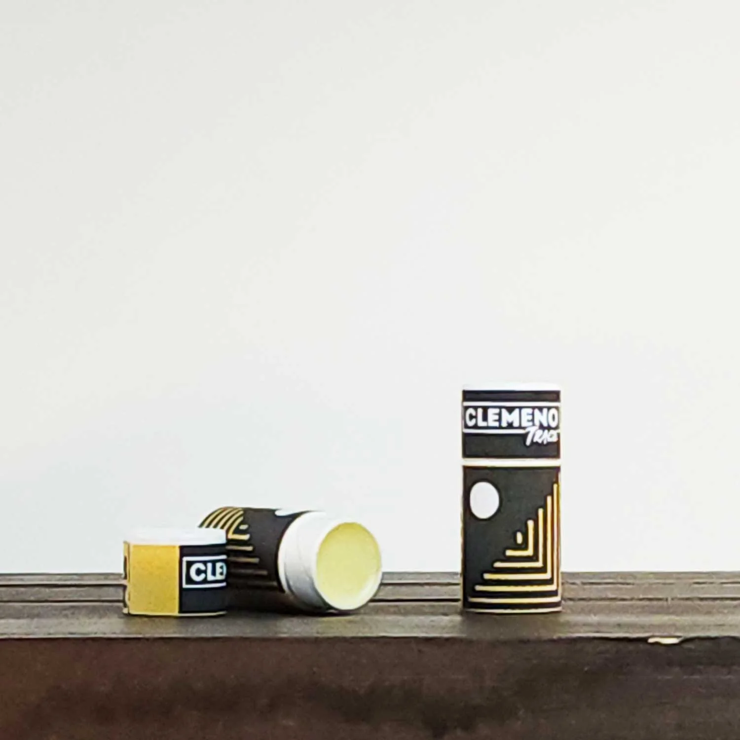 Van San Solid Perfume - Image 1