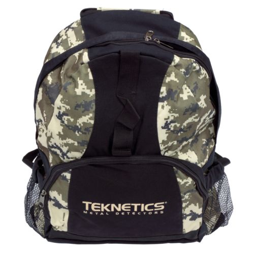 Teknetics Digital Camouflage Backpack Metal Detecting Daypack - Image 1