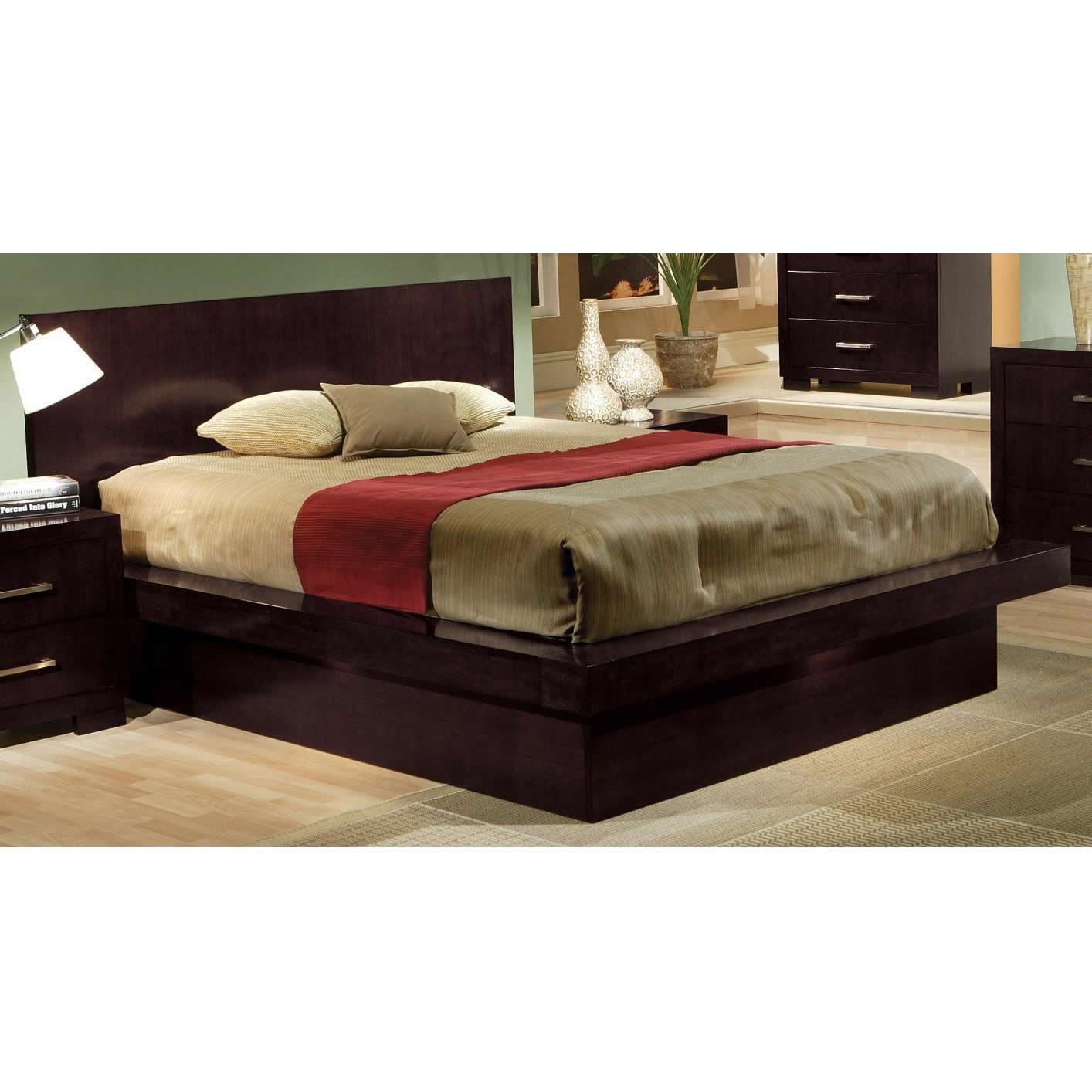 Coaster Furniture Jessica 200711Q Wood Queen LED Panel Bed - Cappuccino - Image 1