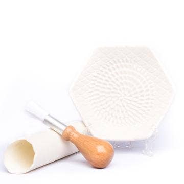 White 3 Piece Set: Ceramic Grater, Peeler, Brush - Image 2