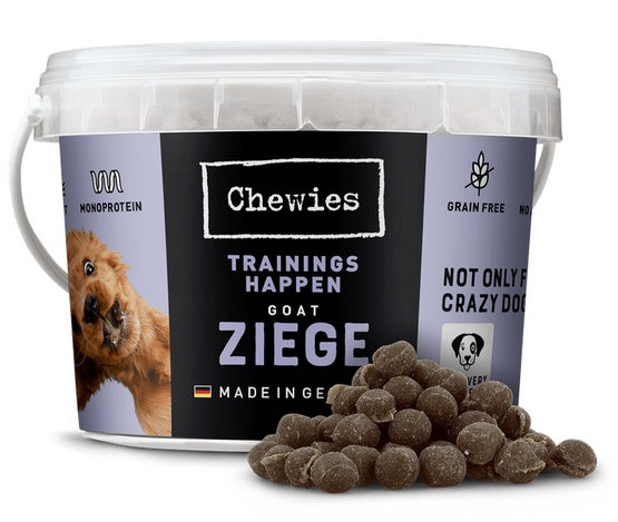 Chewies Trainings-Happen koza – monobiałkowe, bezzbożowe treningówki w wiaderku 300 g