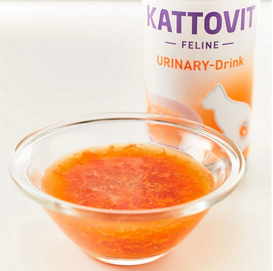 Kattovit Feline Drink Urinary napój 135 ml - wspiera nawodnienie i układ moczowy - Image 2