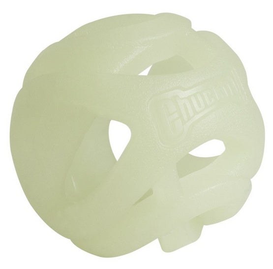 Chuckit! Max Glow Air Fetch Ball Medium - świecąca piłka z ażurową konstrukcją ułatwiającą oddychanie - Image 2