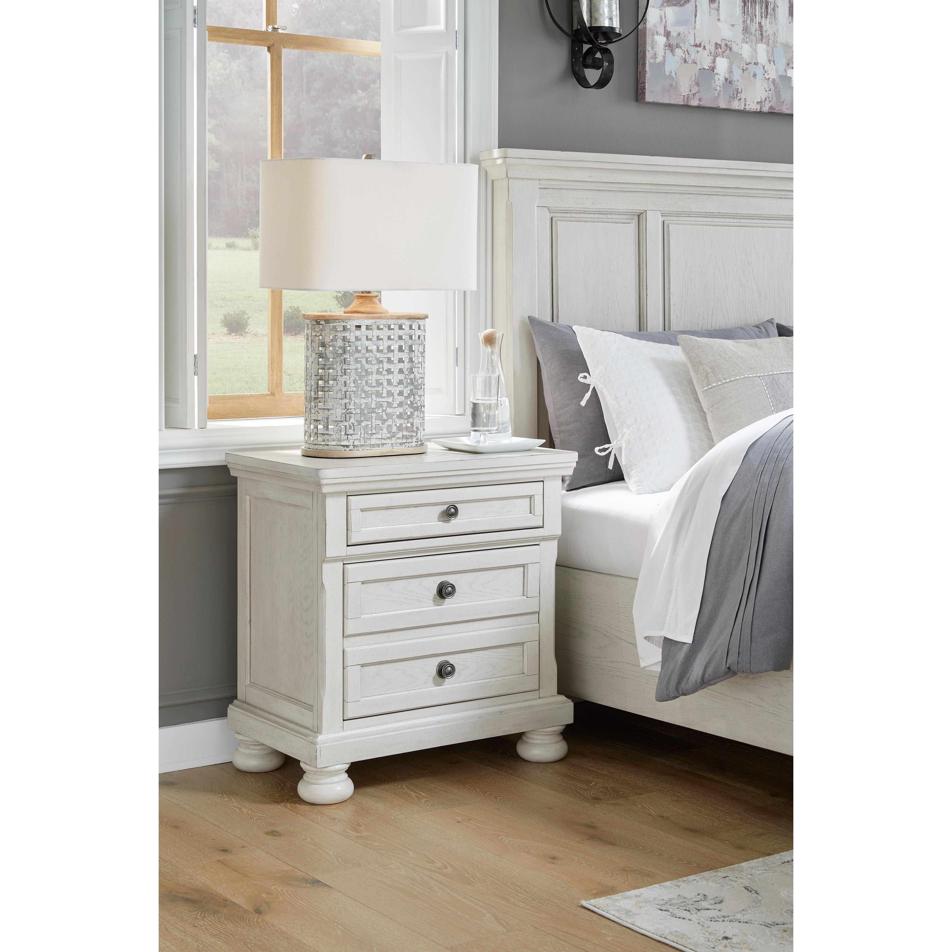 Signature Design by Ashley Robbinsdale B742 6 pc King Panel Bedroom Set - Image 3