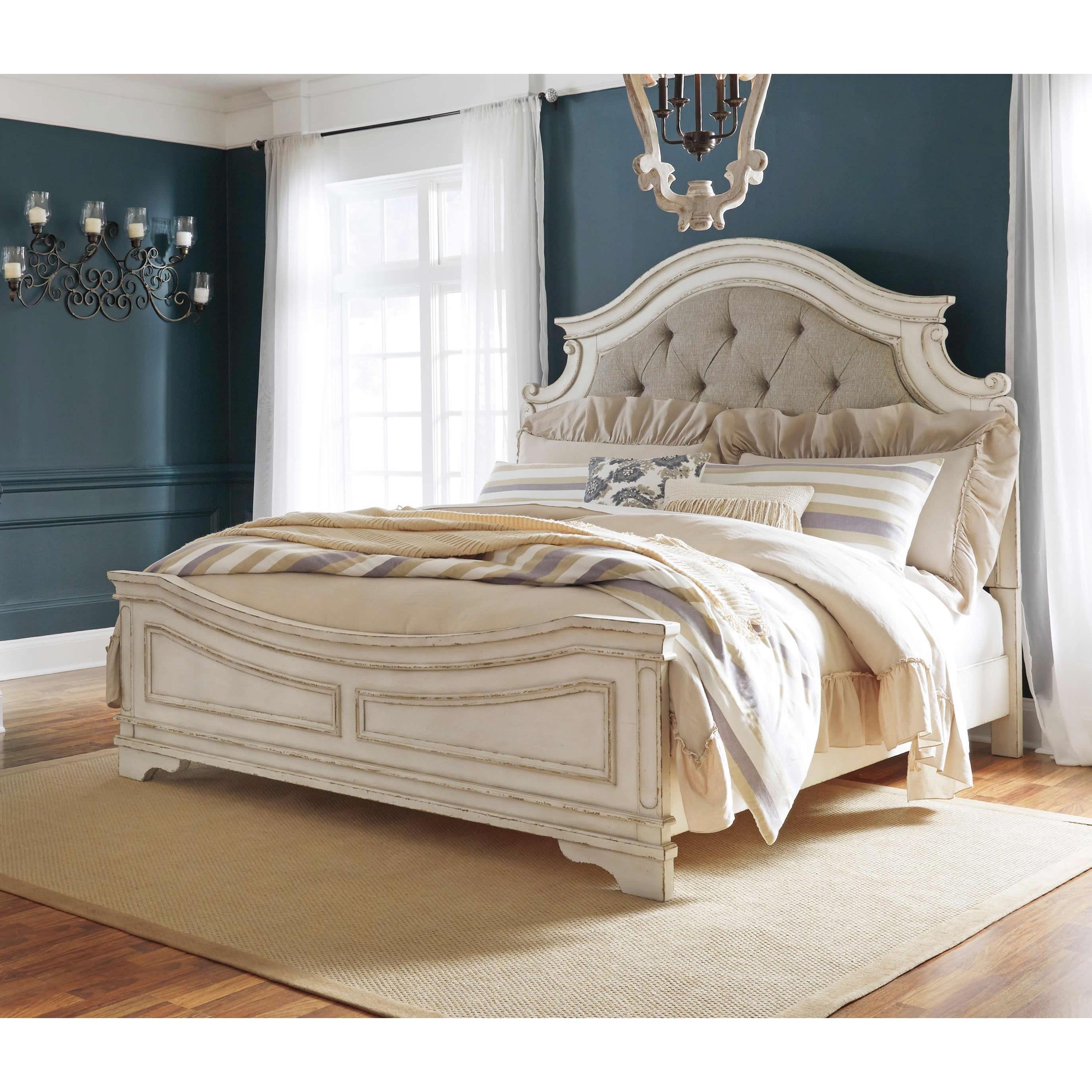 Signature Design by Ashley Realyn B743B28 6 pc Queen Panel Bedroom Set - Image 3