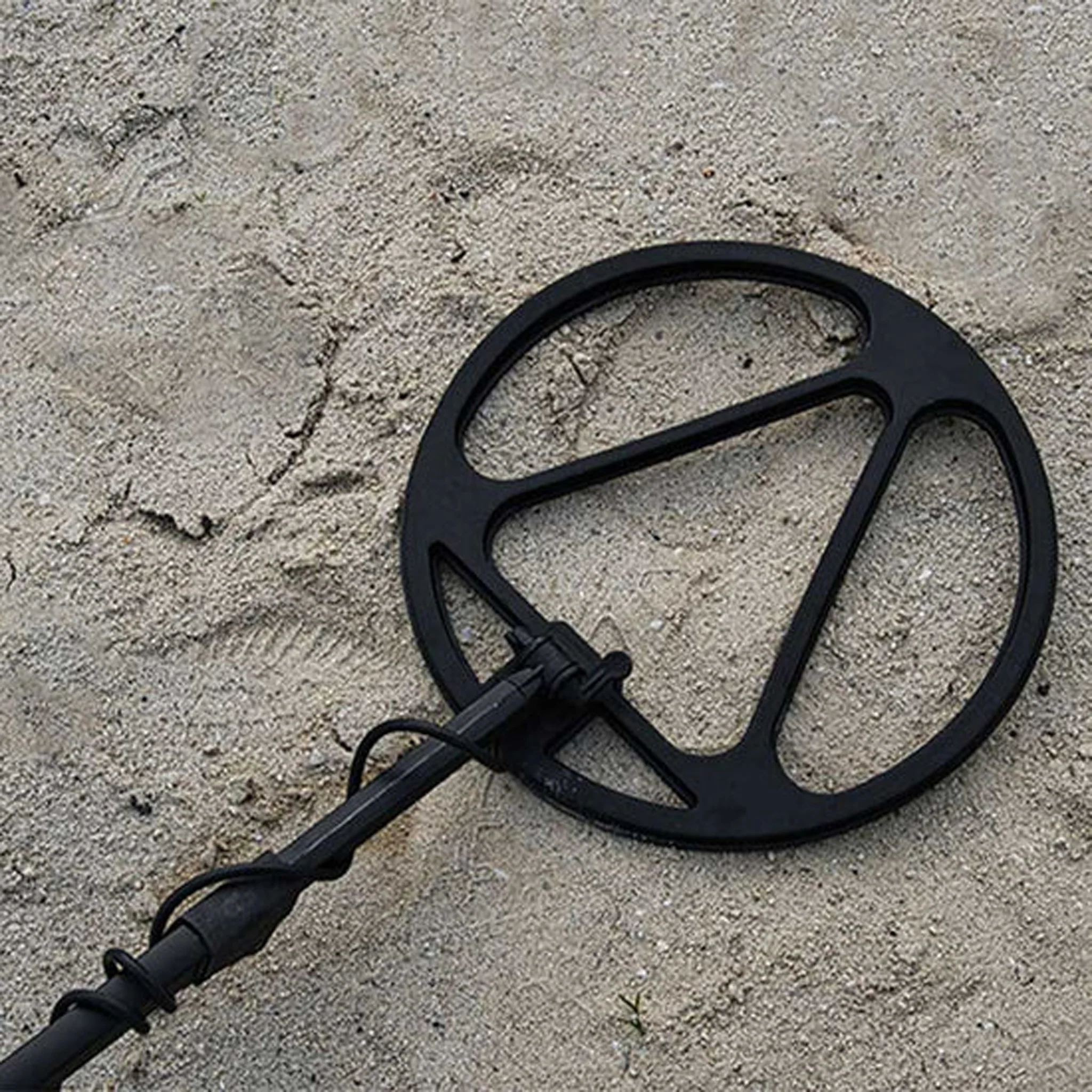 OKM Pulse Nova Pulse Induction Metal Detector and Gold Detector - Image 2