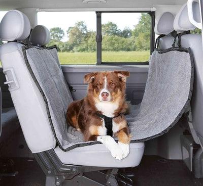 Trixie 4-Seasons Car Dog Blanket – 160 x 145 cm – Black/Grey – Water-repellent & with Lambswool Look - Image 2