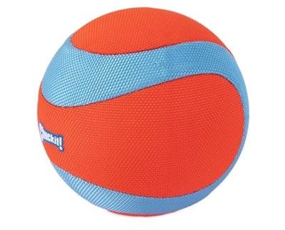 Chuckit Amphibious Mega Ball Orange/Blue - Specially made for the water - Image 3