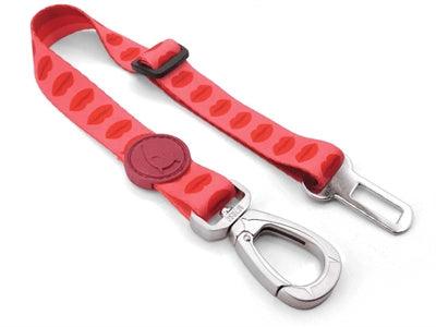 Morso Dog Car Seat Belt Recycled Lipstick Pink – Adjustable Car Seat Belt – XS to XL - Image 1