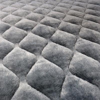 Kong Calming Weighted Blanket - Image 3