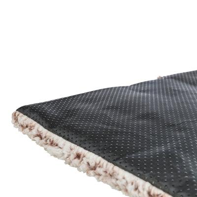 Trixie Calida Mat with heat-reflecting filling, white/brown – comfortable mat - Image 3