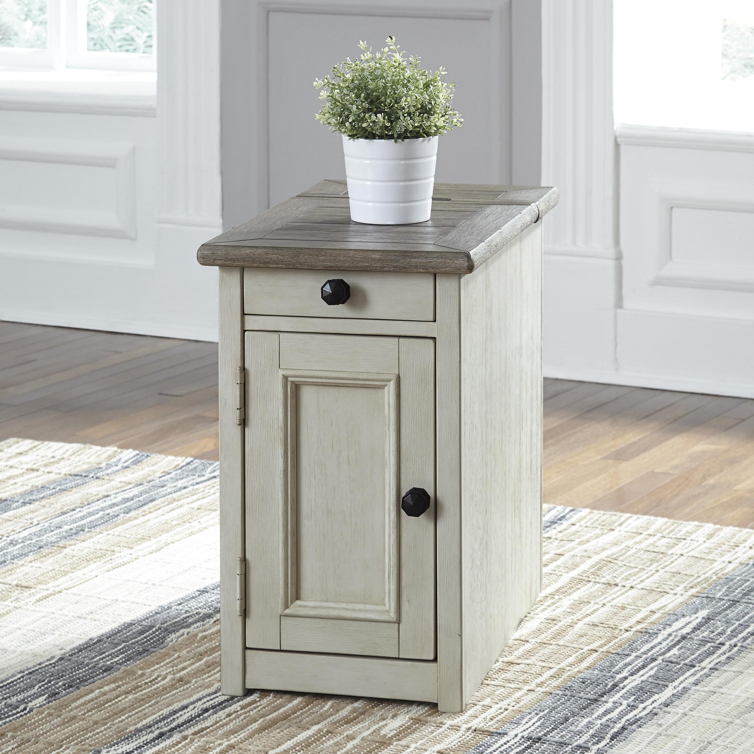 Signature Design by Ashley Bolanburg End Table T637-7 - Image 3