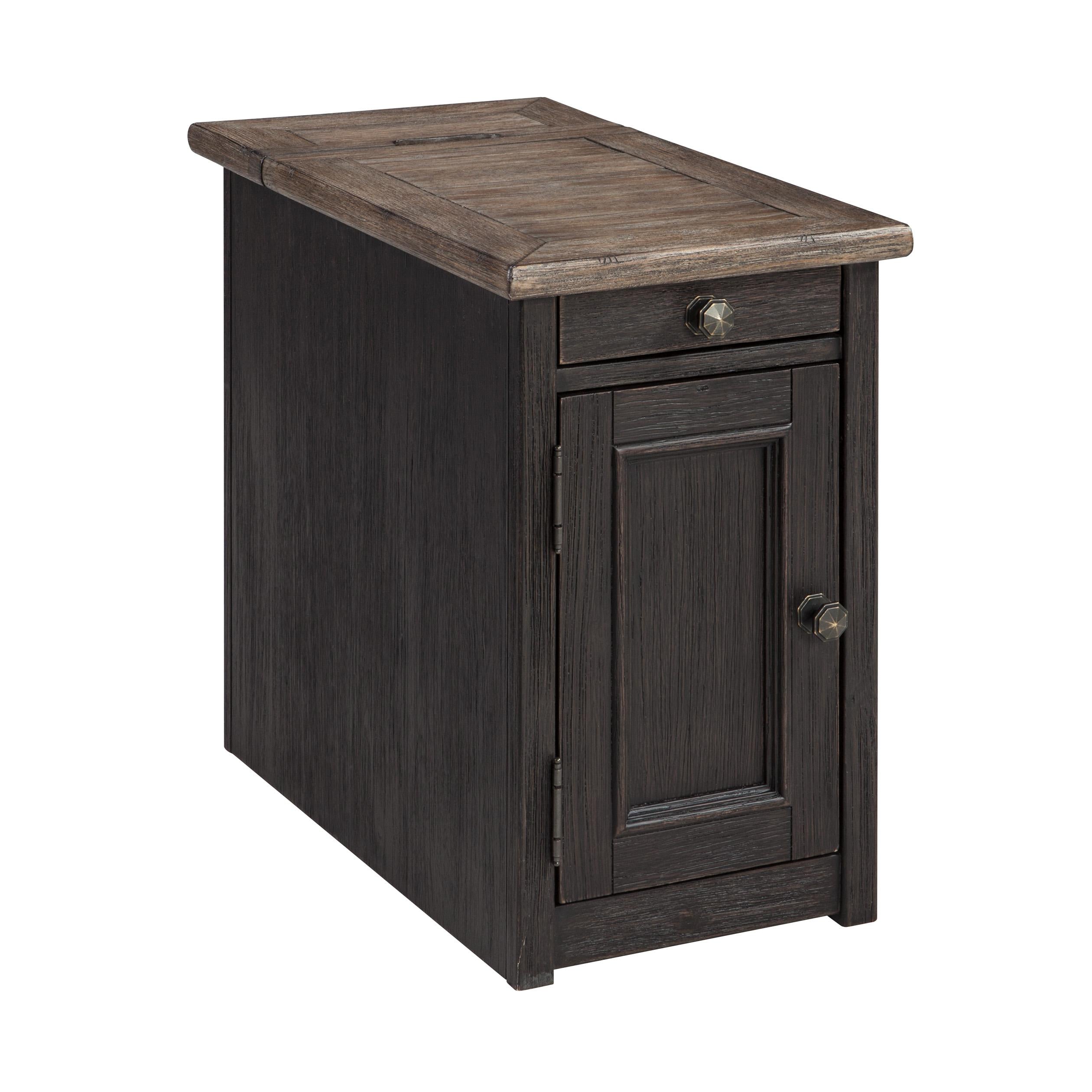 Signature Design by Ashley Tyler Creek End Table T736-7 - Image 1