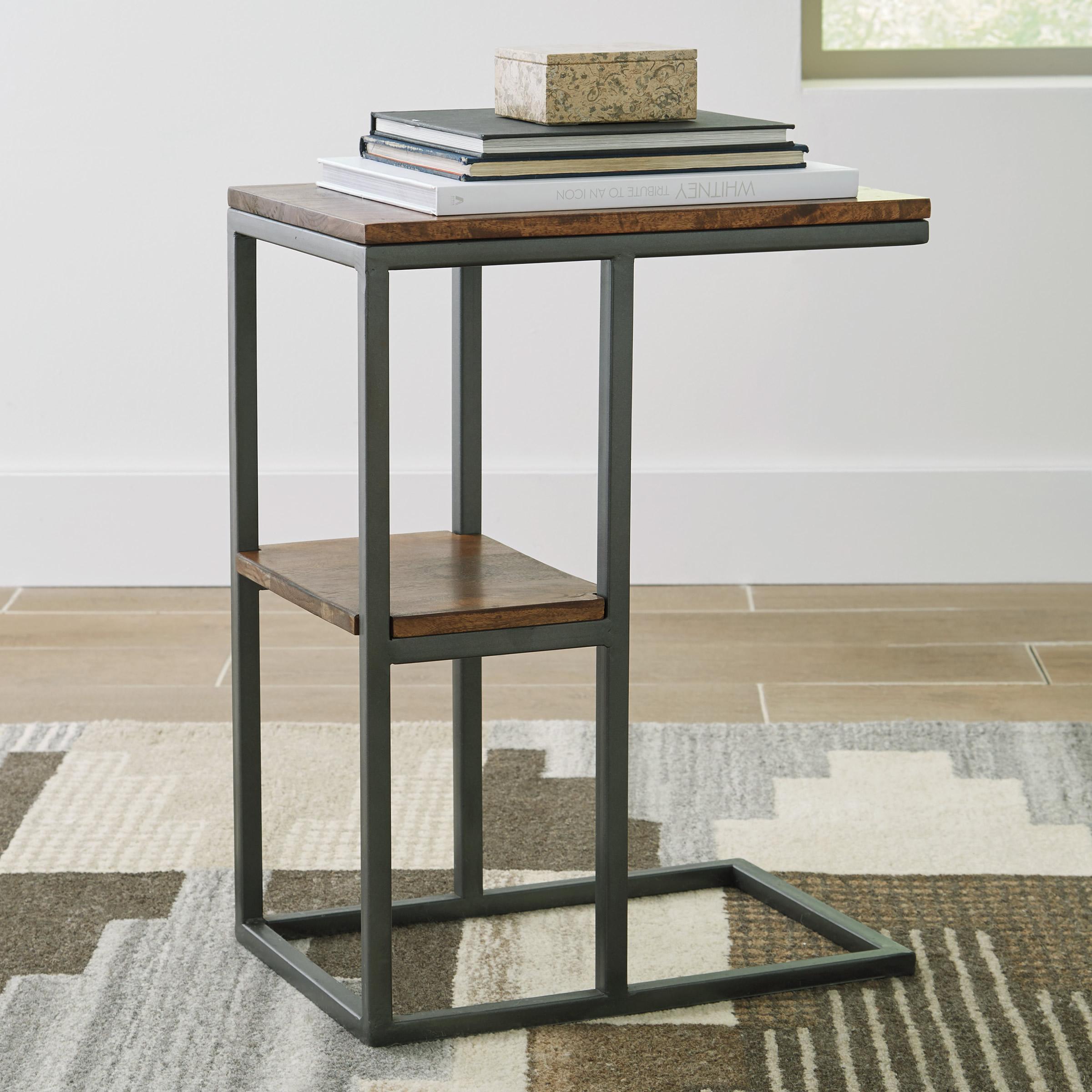 Signature Design by Ashley Forestmin Accent Table A4000049 - Image 2