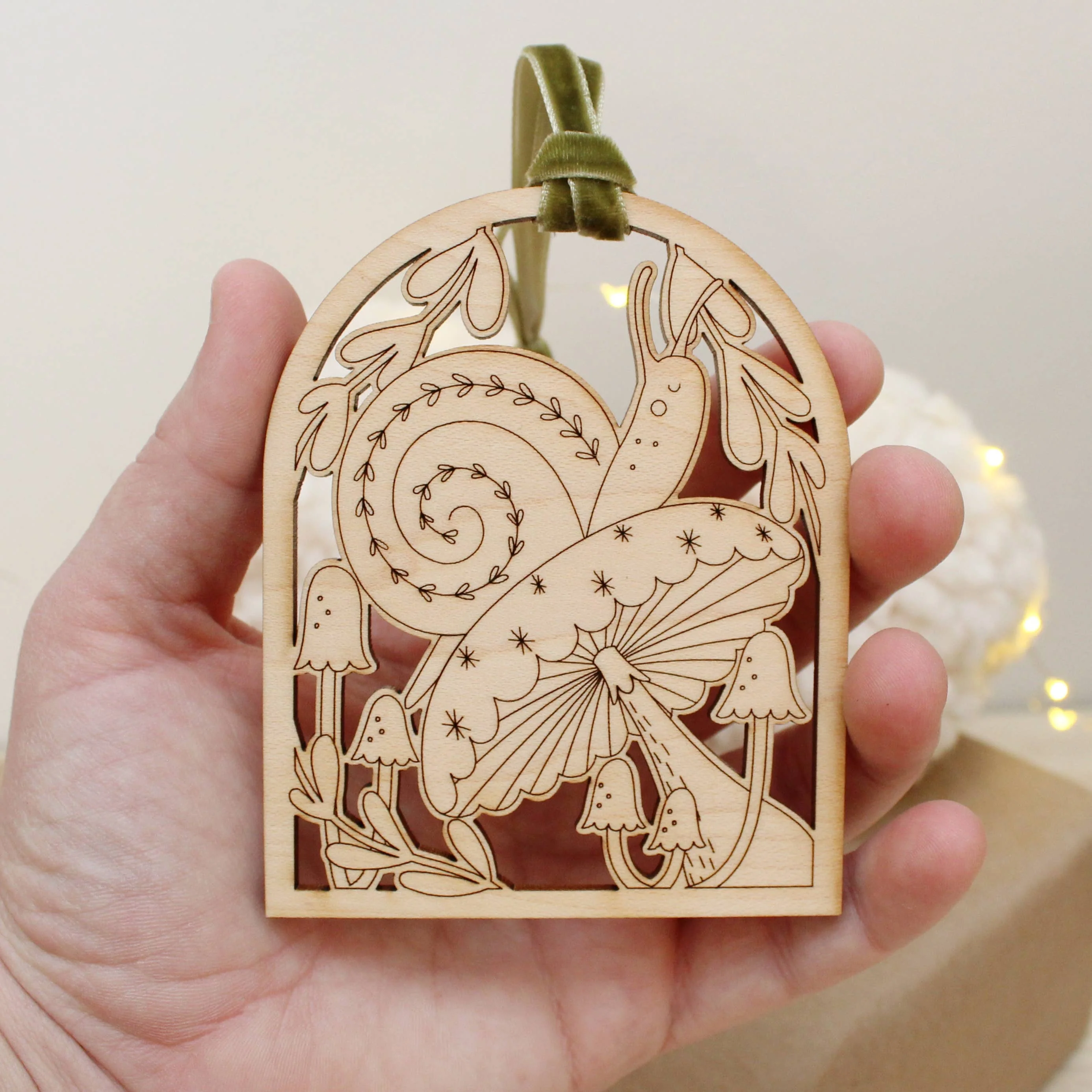 Wooden arch snail christmas holiday ornaments - Image 2