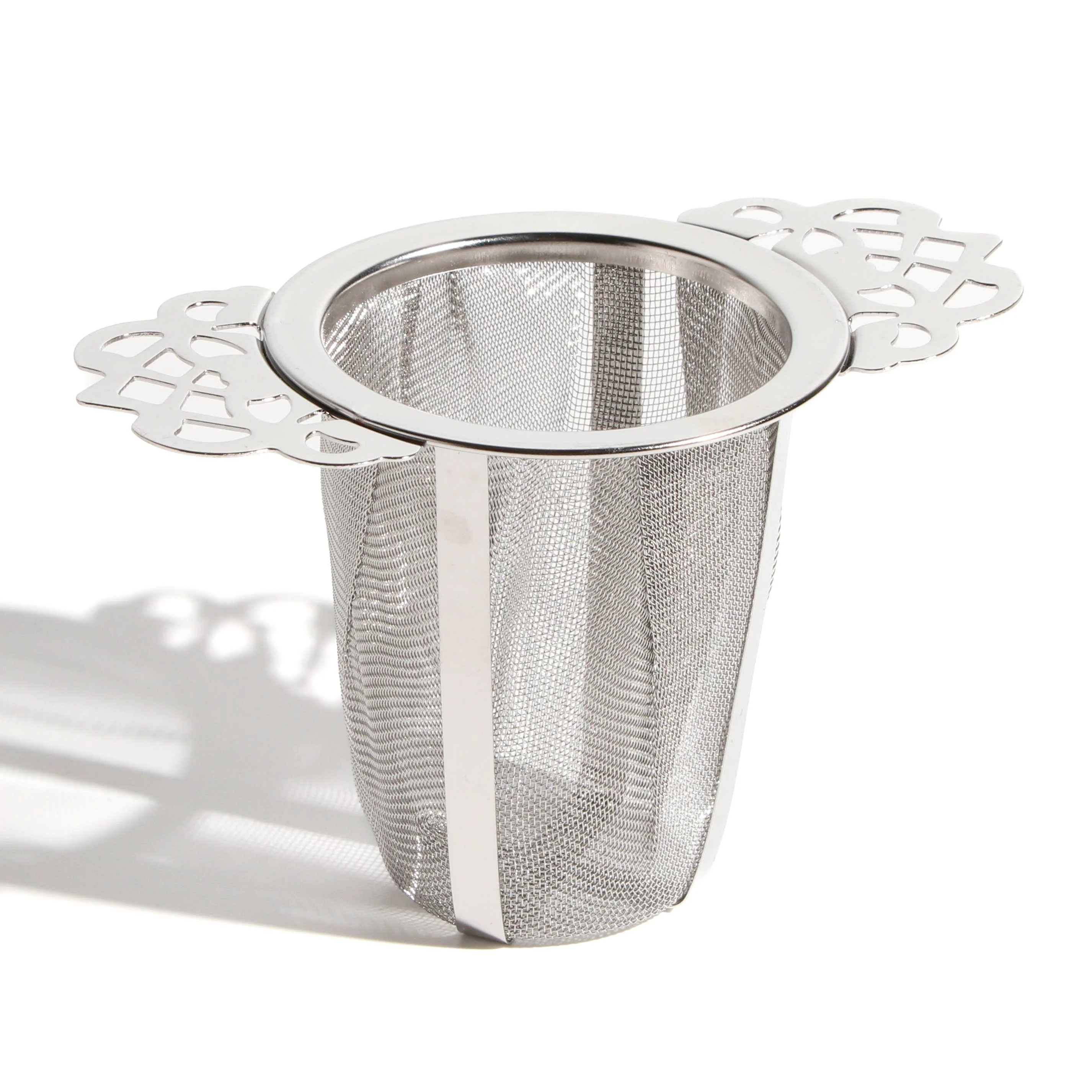 Victorian Mesh Tea Infuser - Image 1