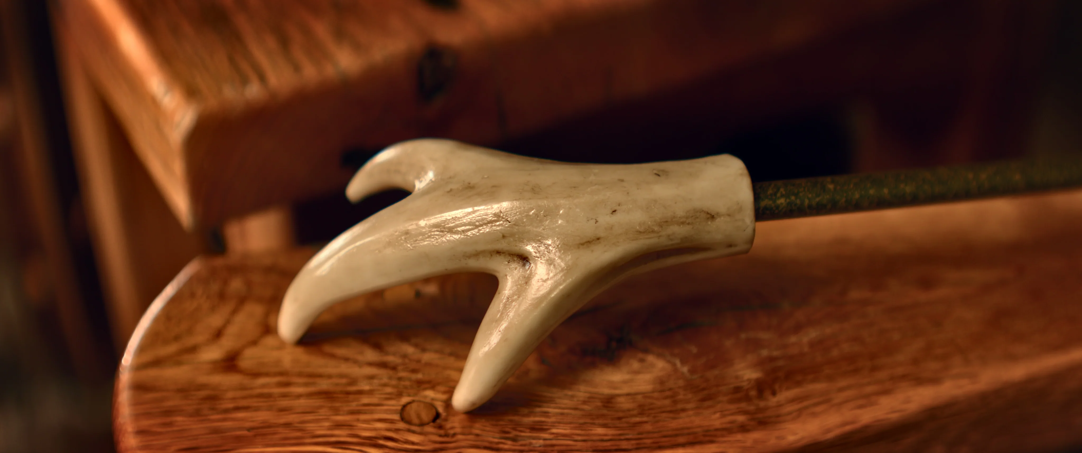 Back Scratcher-Deer Antler - Image 2