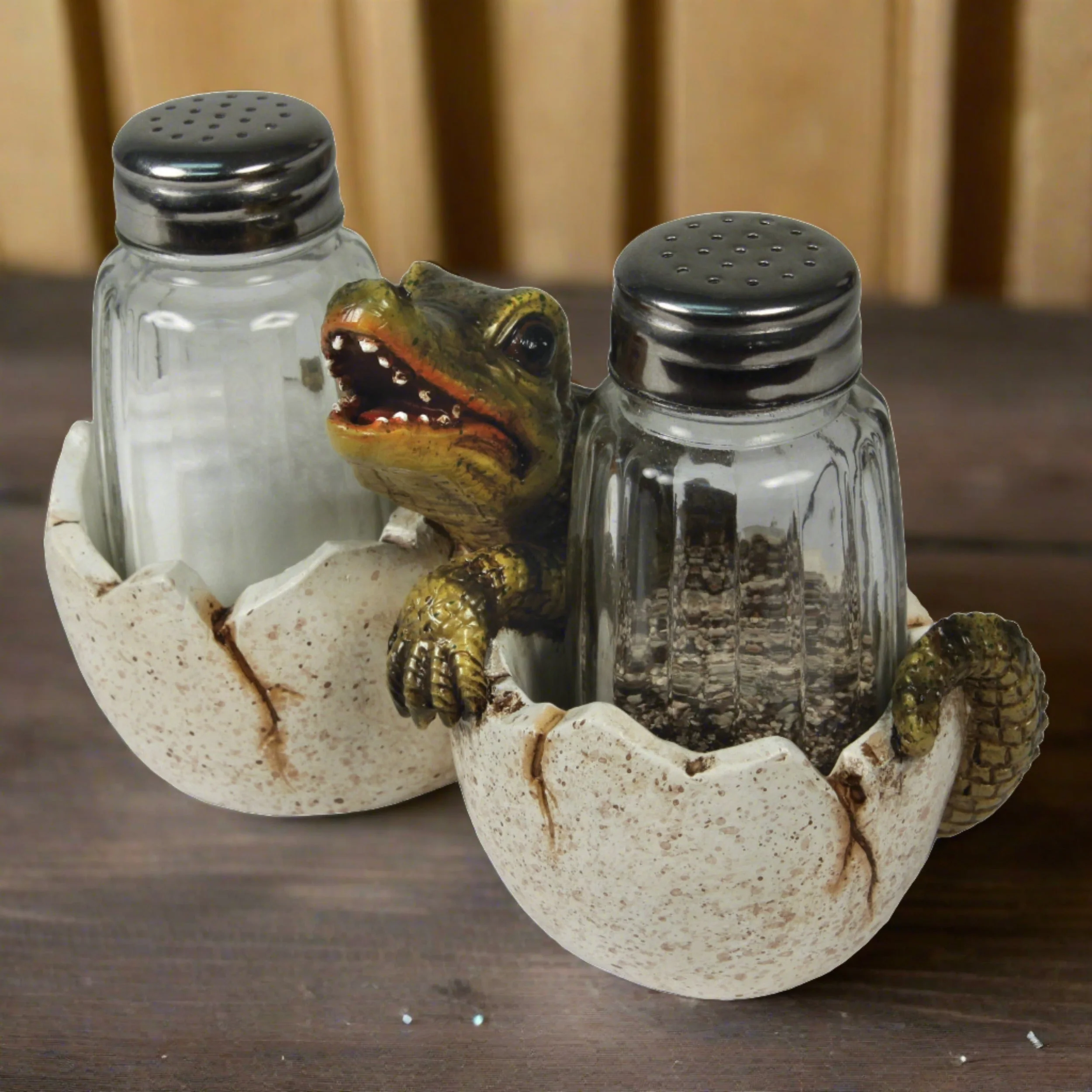 Salt and Pepper Shakers-Baby Alligator
