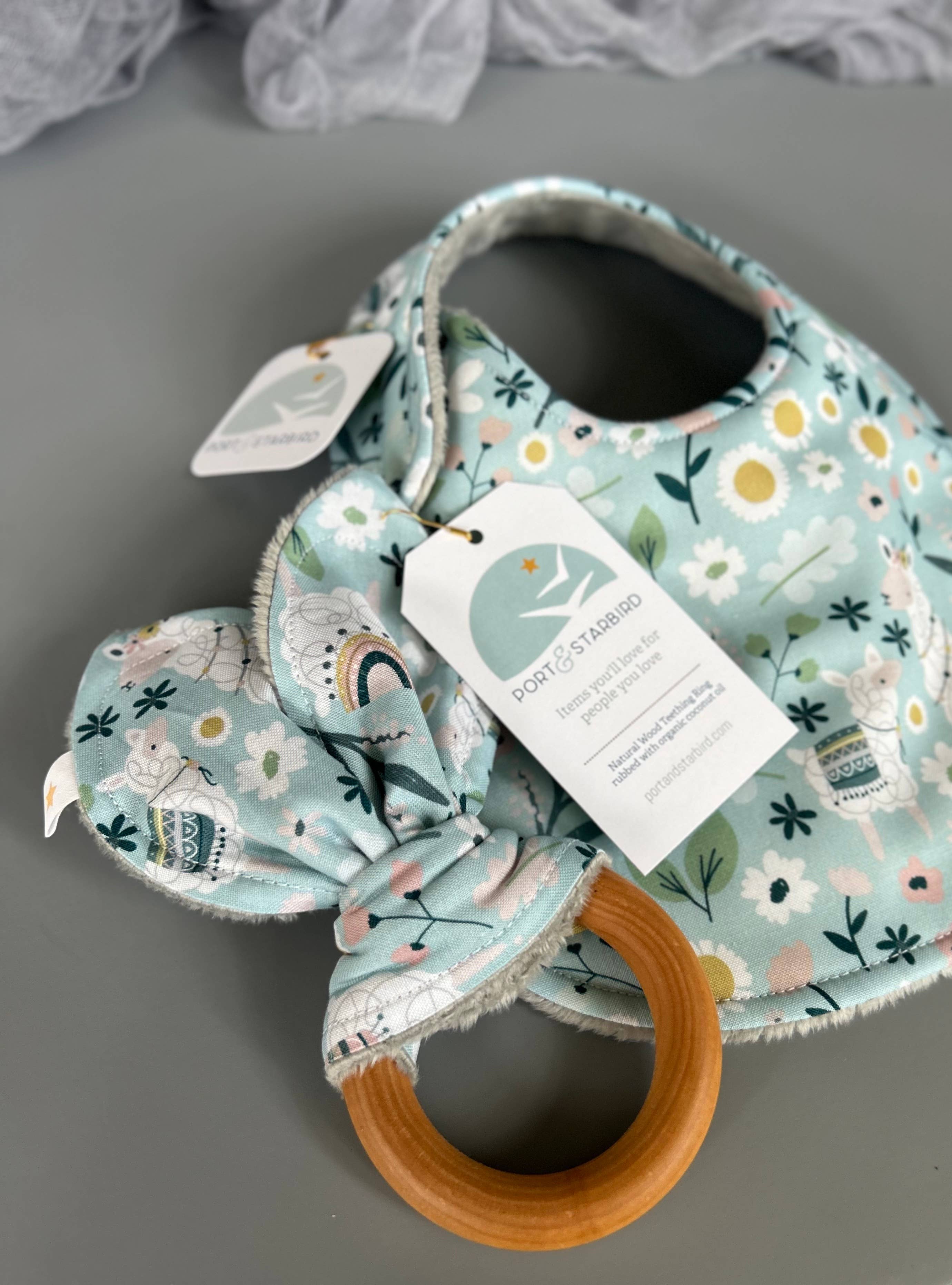 Llama Love Crinkle teether - Image 3