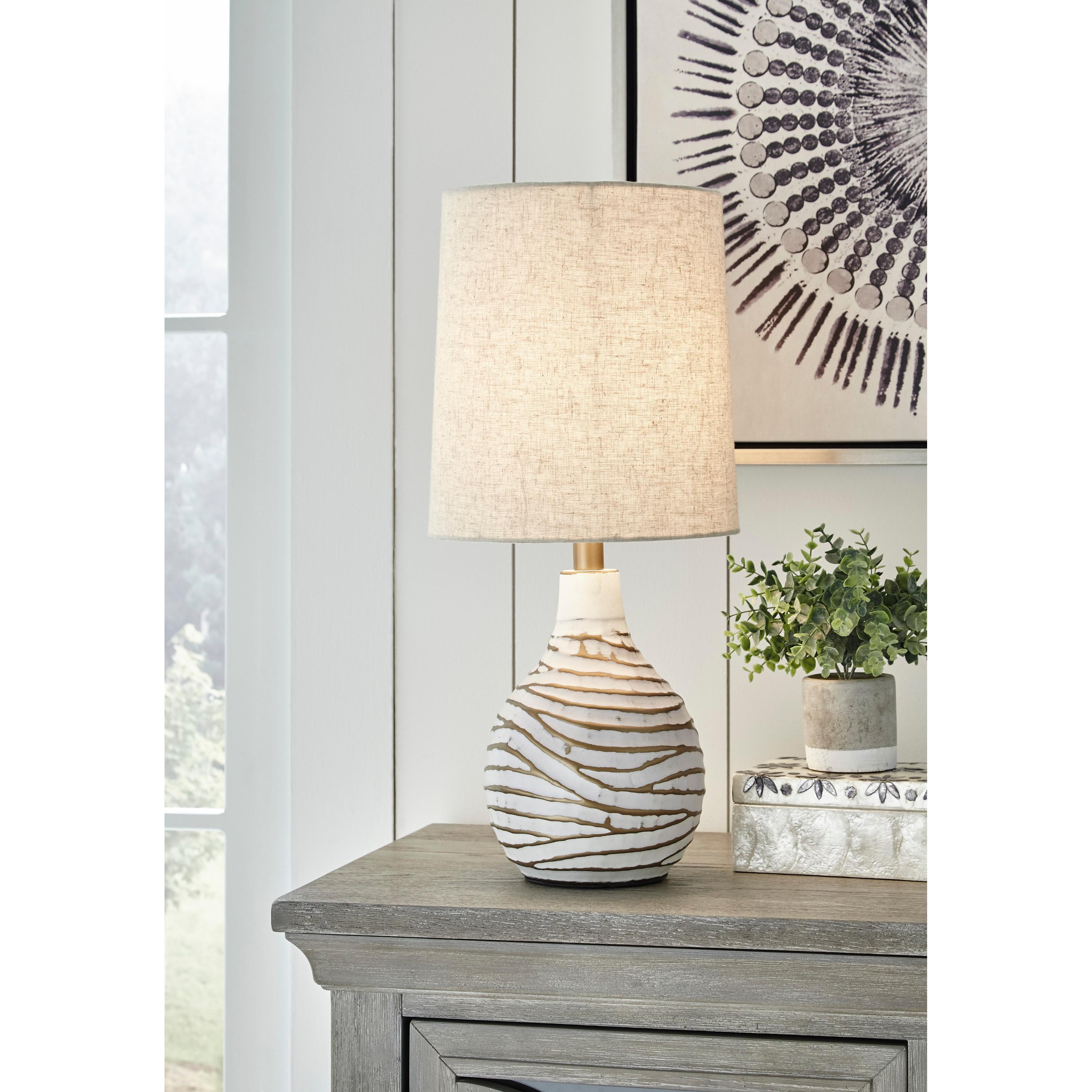 Signature Design by Ashley Aleela L204194 Metal Table Lamp - Image 3