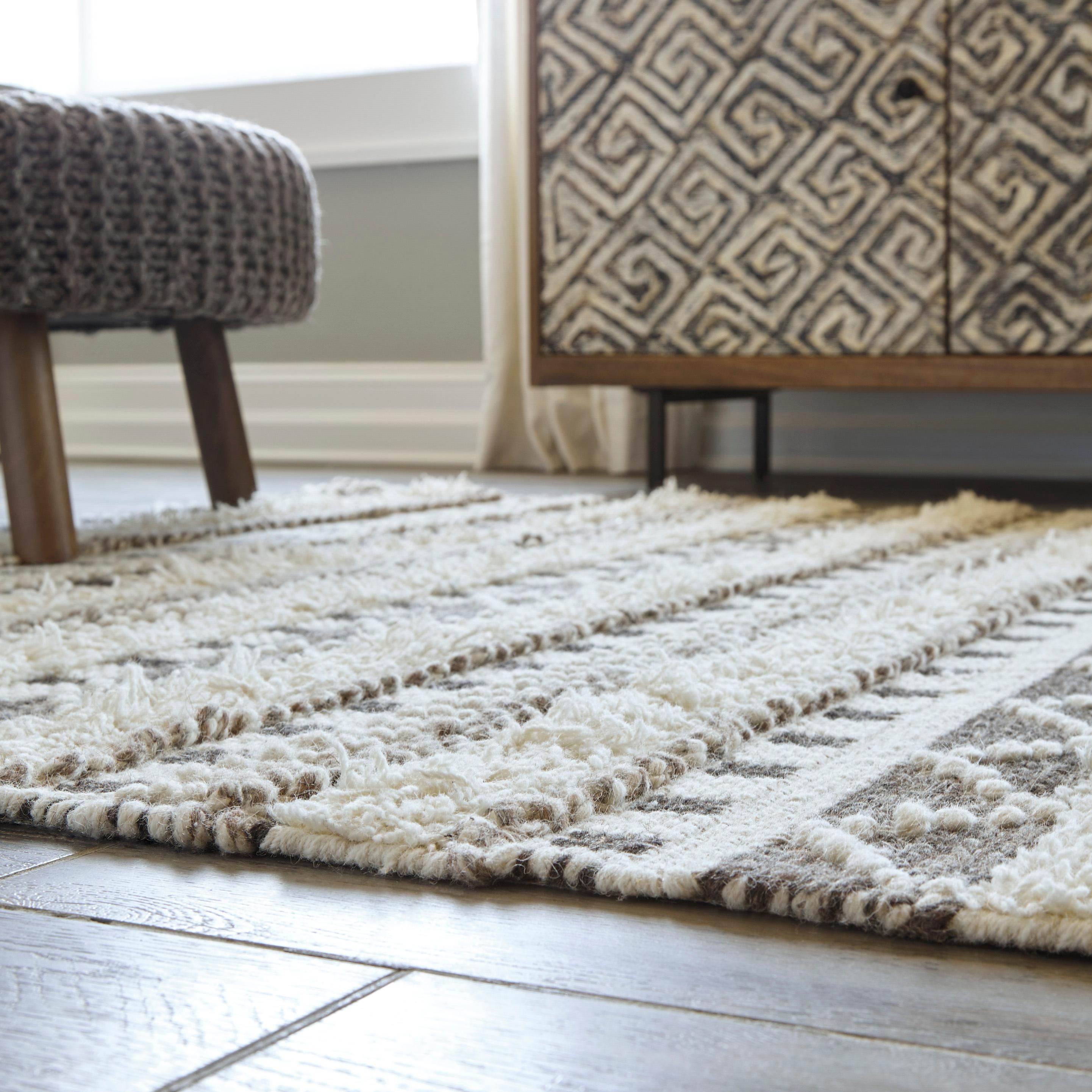 Signature Design by Ashley Karalee R404441 Large Rug - Image 2