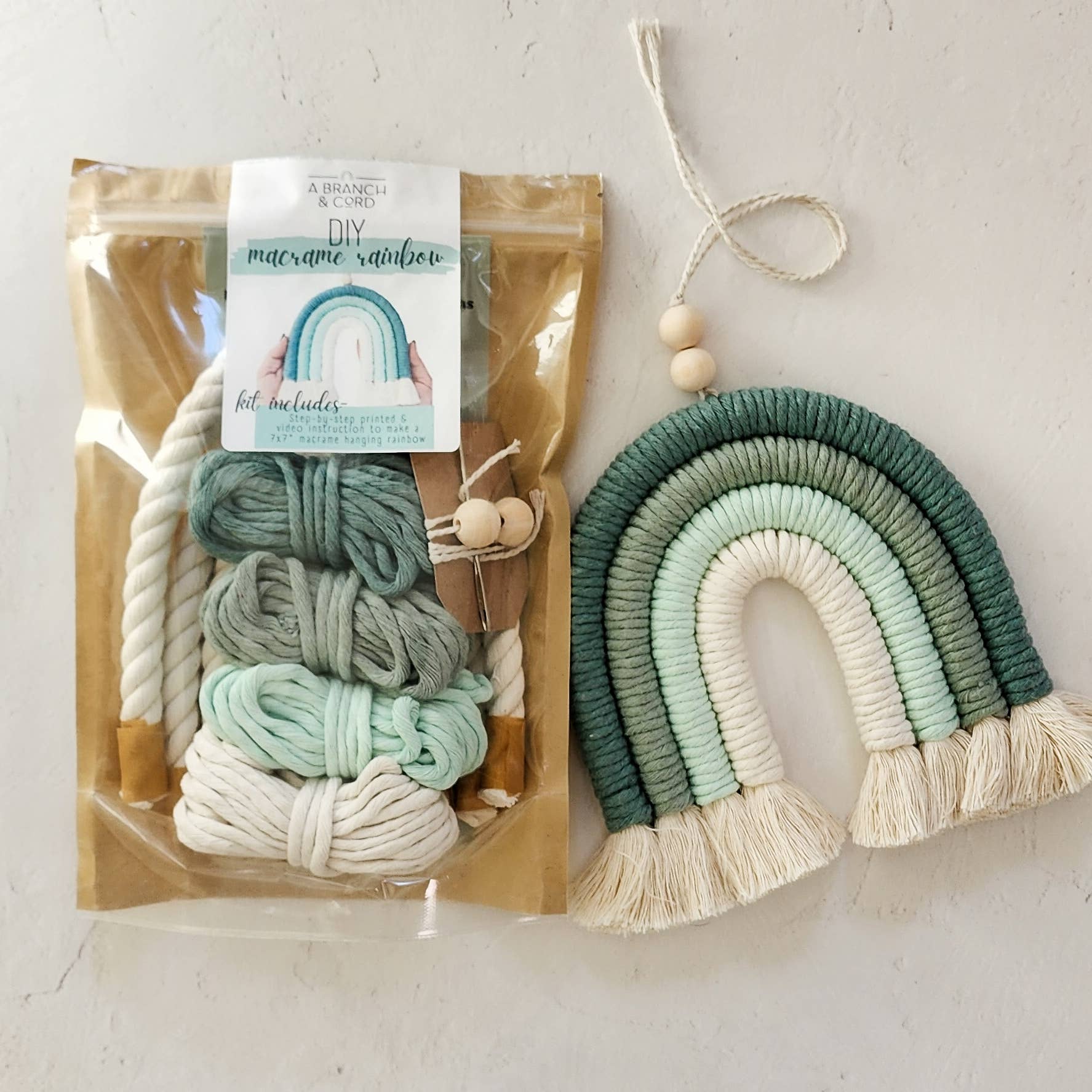 DIY Macrame Rainbow Kit – Jade