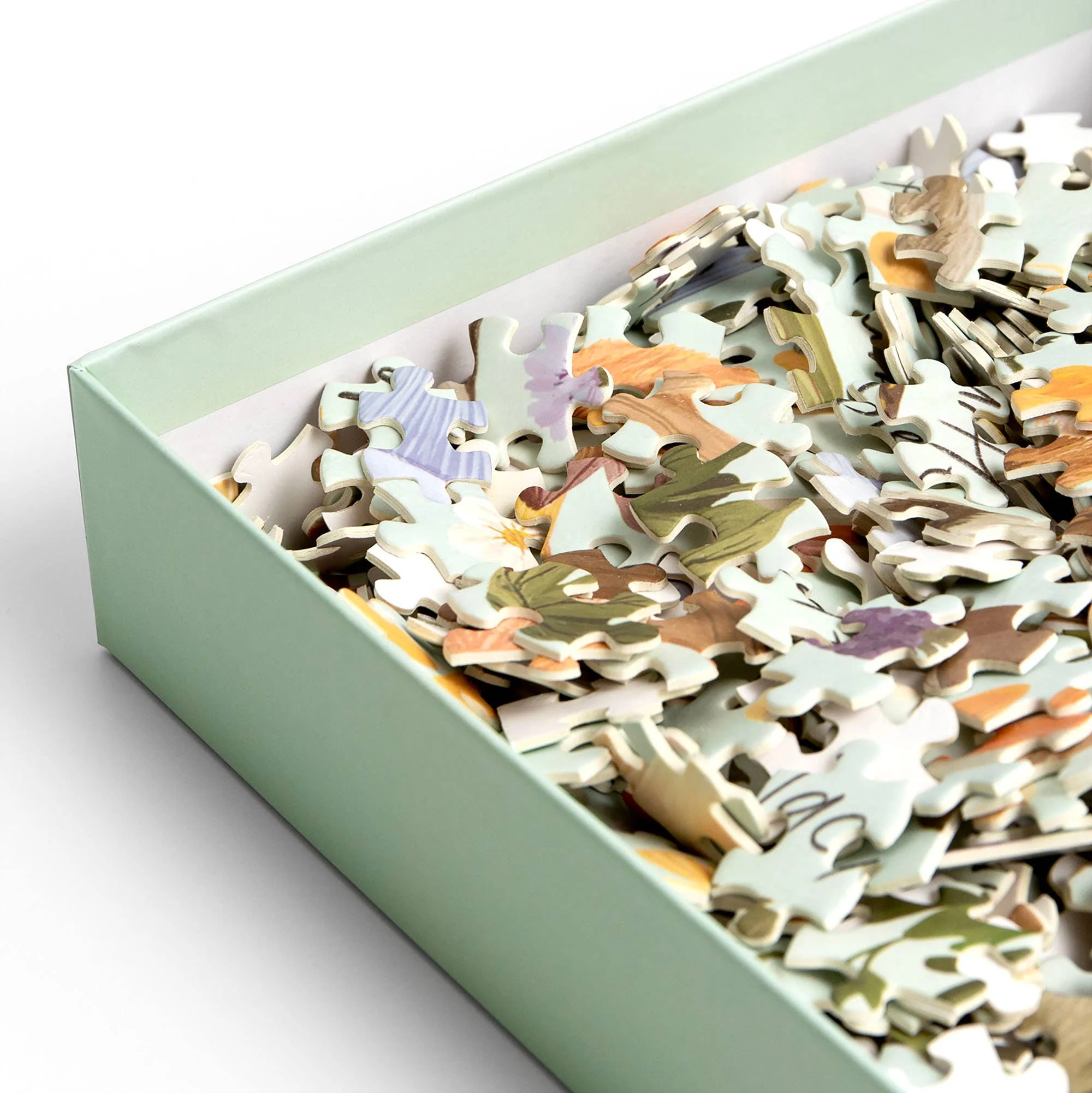 Flora & Fauna - 1,000 Piece Jigsaw Puzzle - Image 2