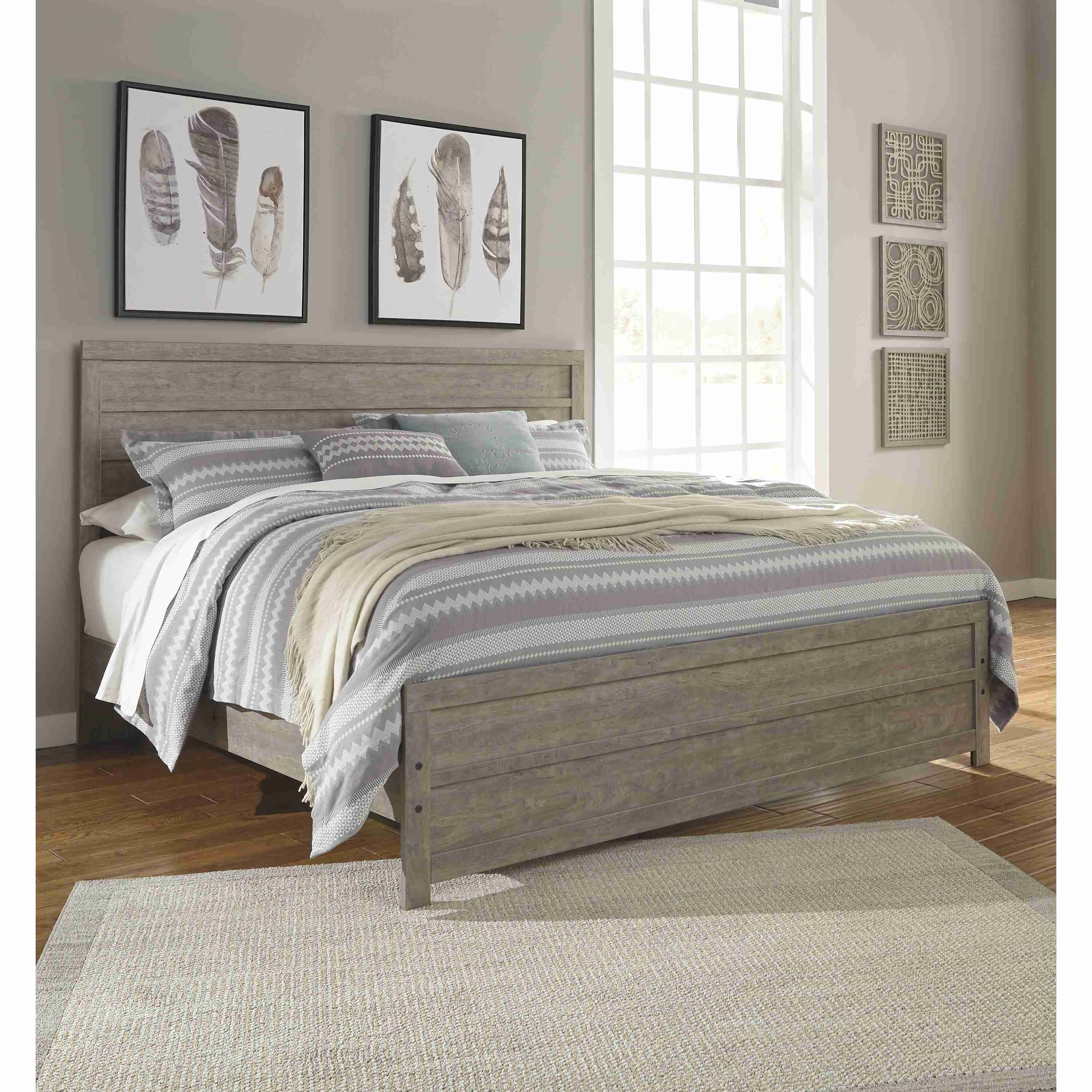 Signature Design by Ashley Culverbach B070B10 King Panel Bed - Image 2