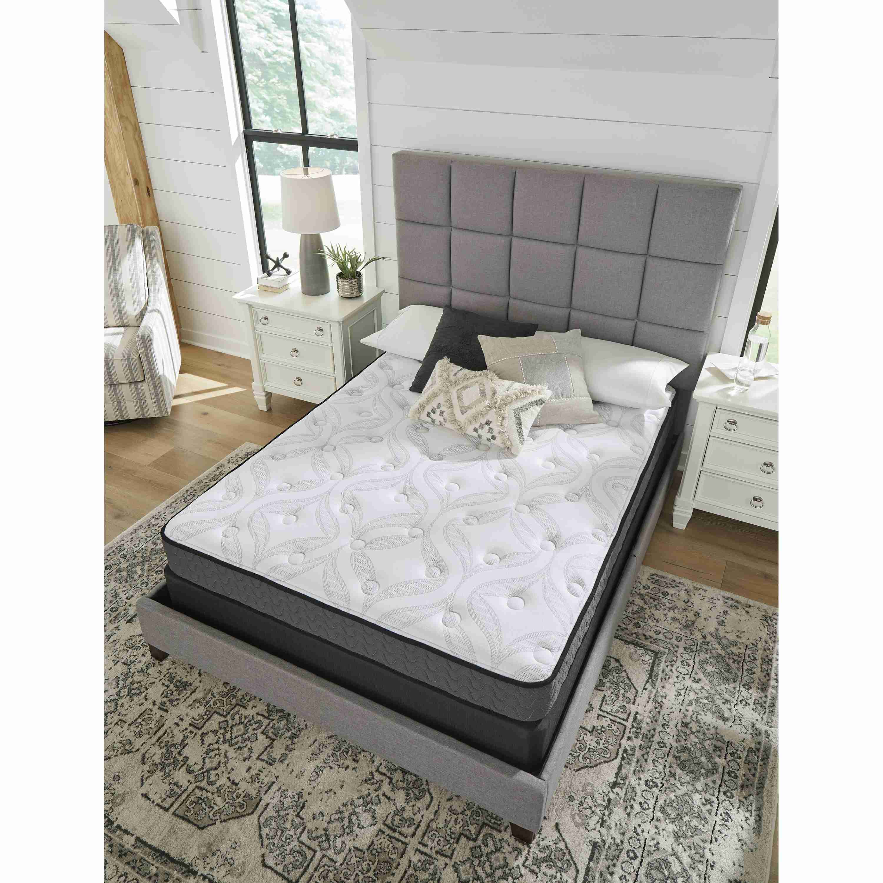 Sierra Sleep 8 Inch Bonnell Hybrid M58741 King Mattress - Image 3