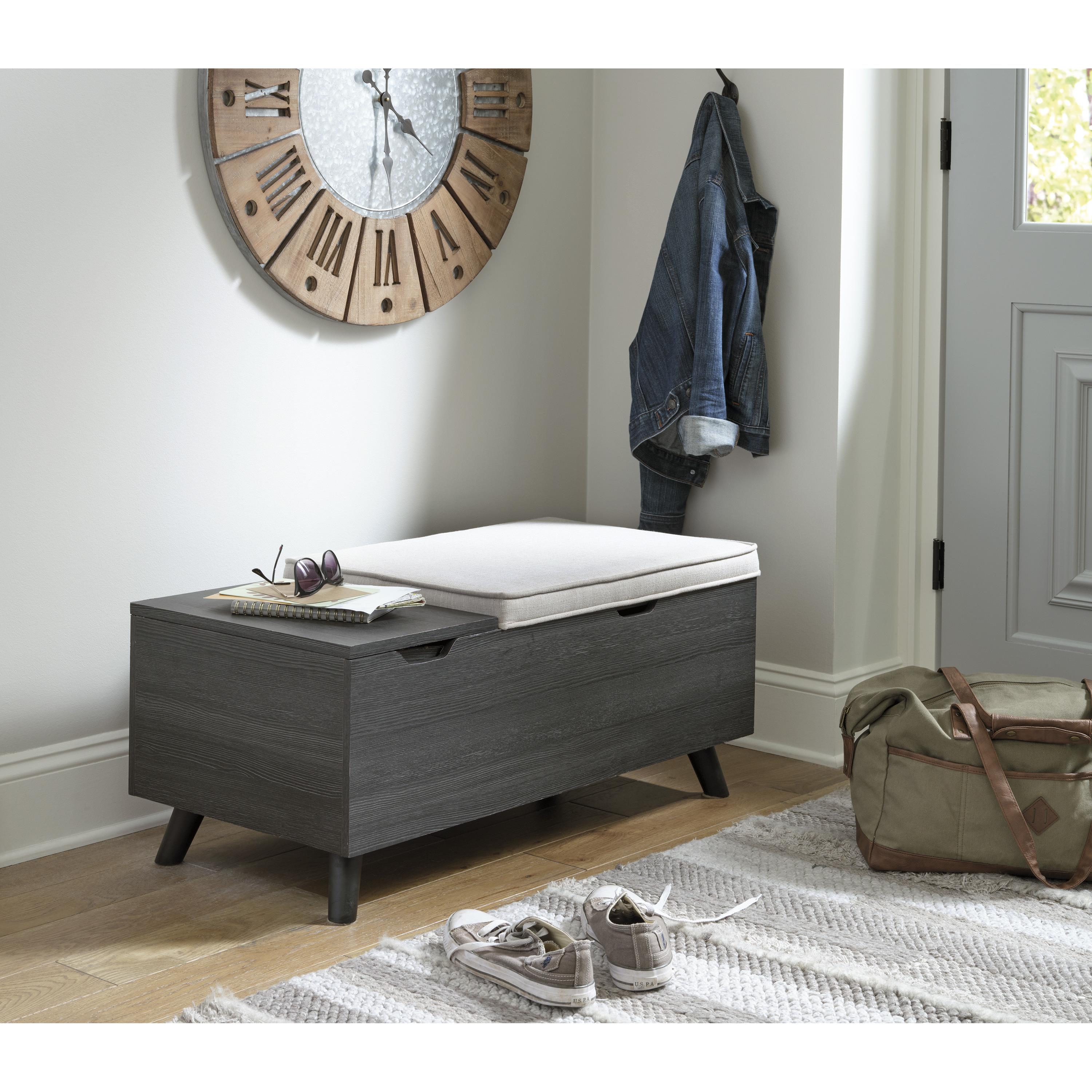 Signature Design by Ashley Yarlow A3000321 Storage Bench - Image 3