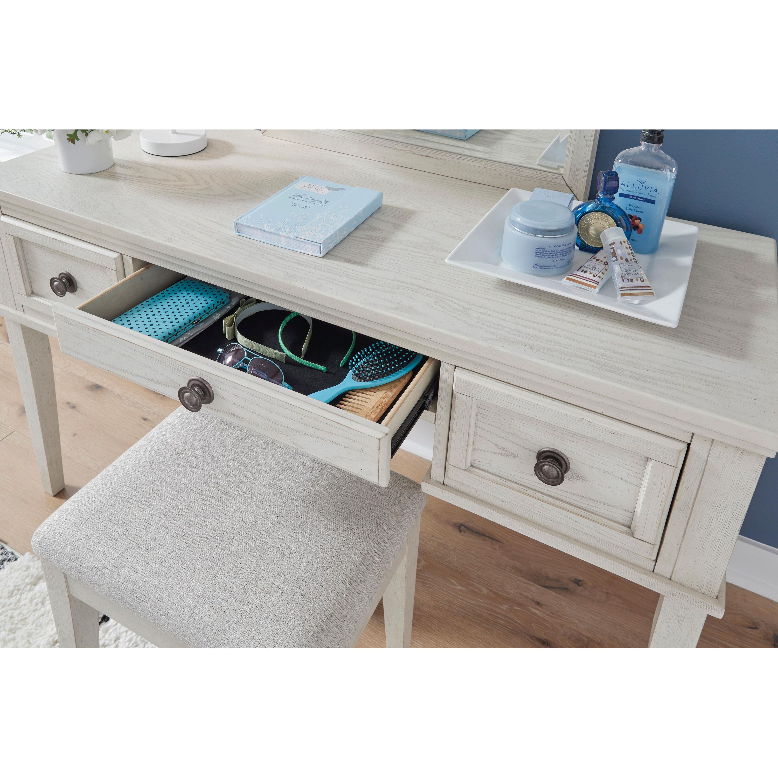Signature Design by Ashley Robbinsdale B742B11 Mirrored Vanity with Bench - Image 2