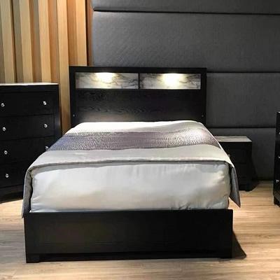 Crown Mark Cadence B4510-Q-BED Queen Bed In One Box - Image 1