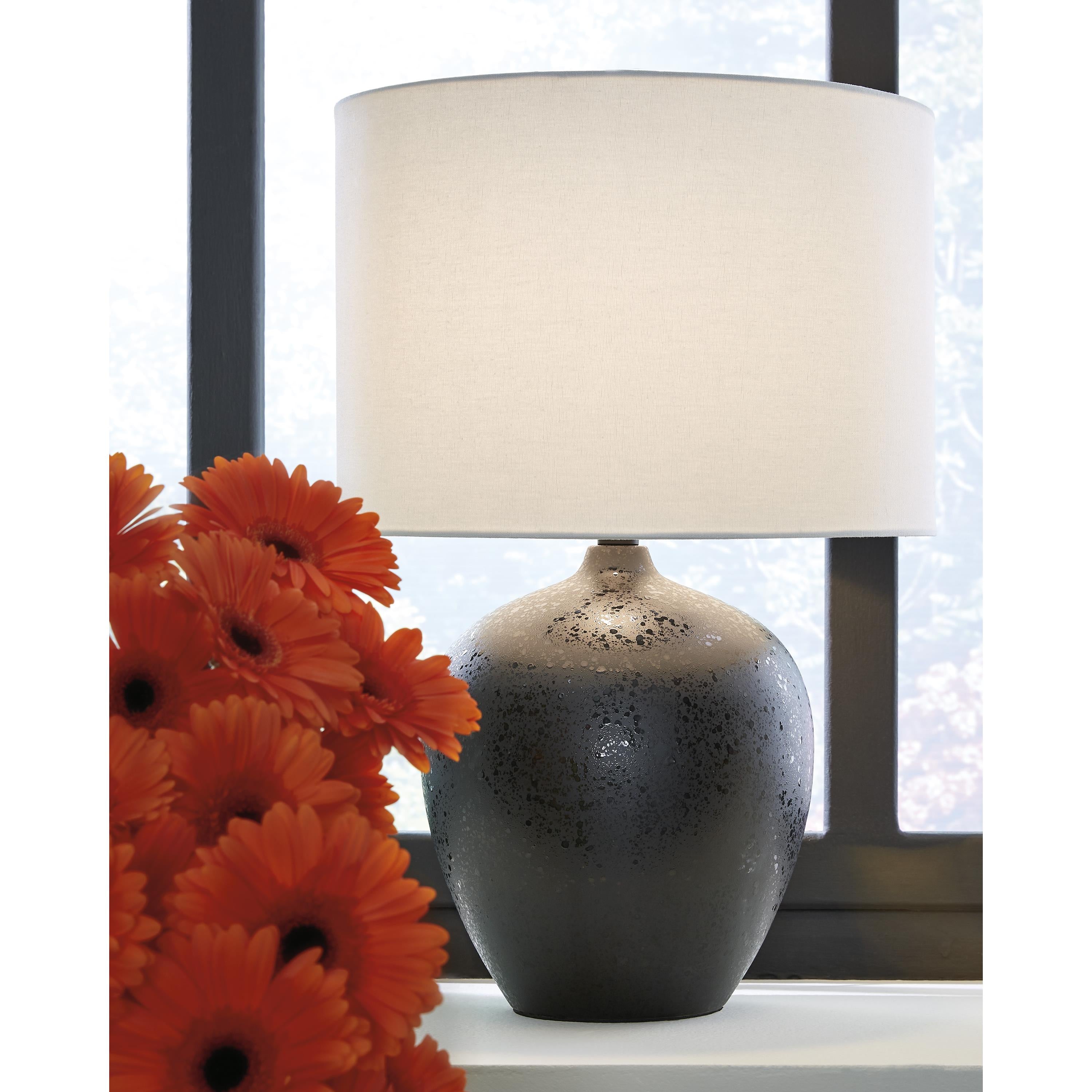 Signature Design by Ashley Ladstow L123894 Ceramic Table Lamp - Image 2