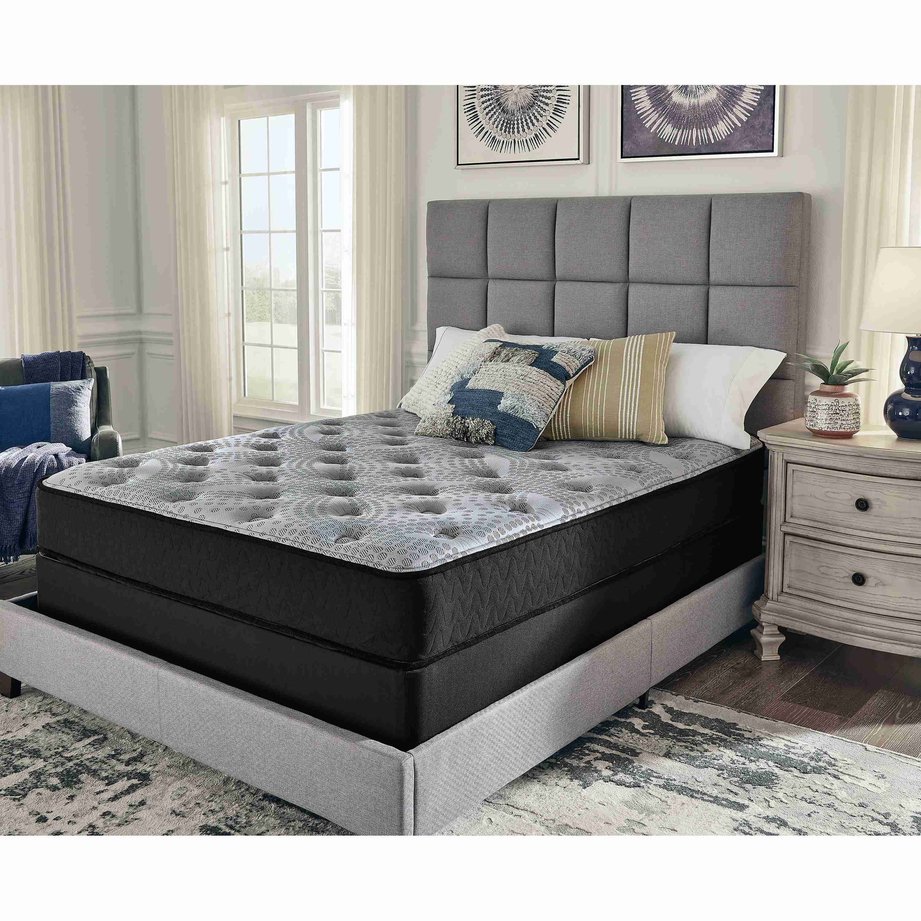 Sierra Sleep Comfort Plus M50931 Queen Mattress - Image 2