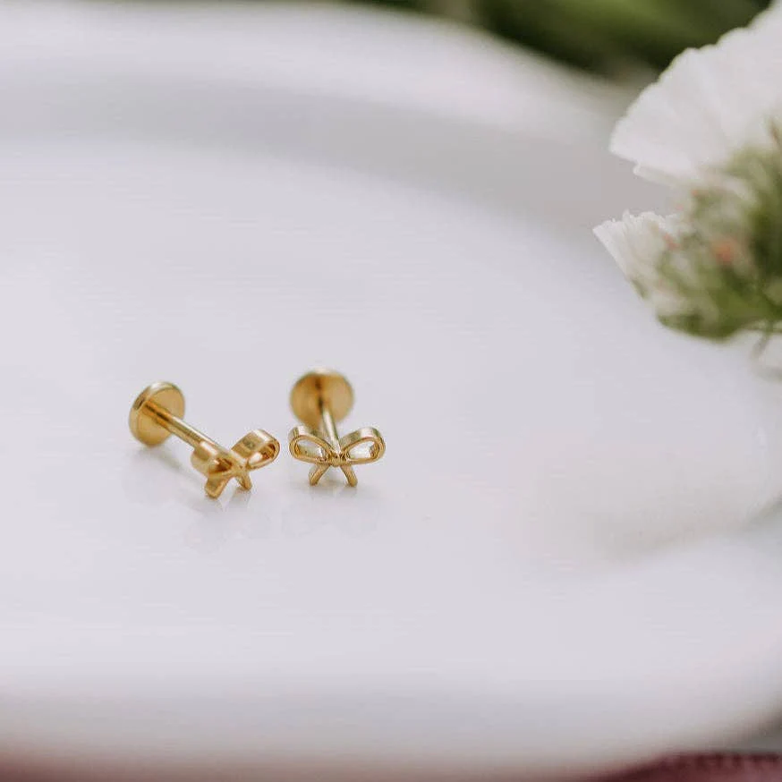 Bow Flat Back Studs