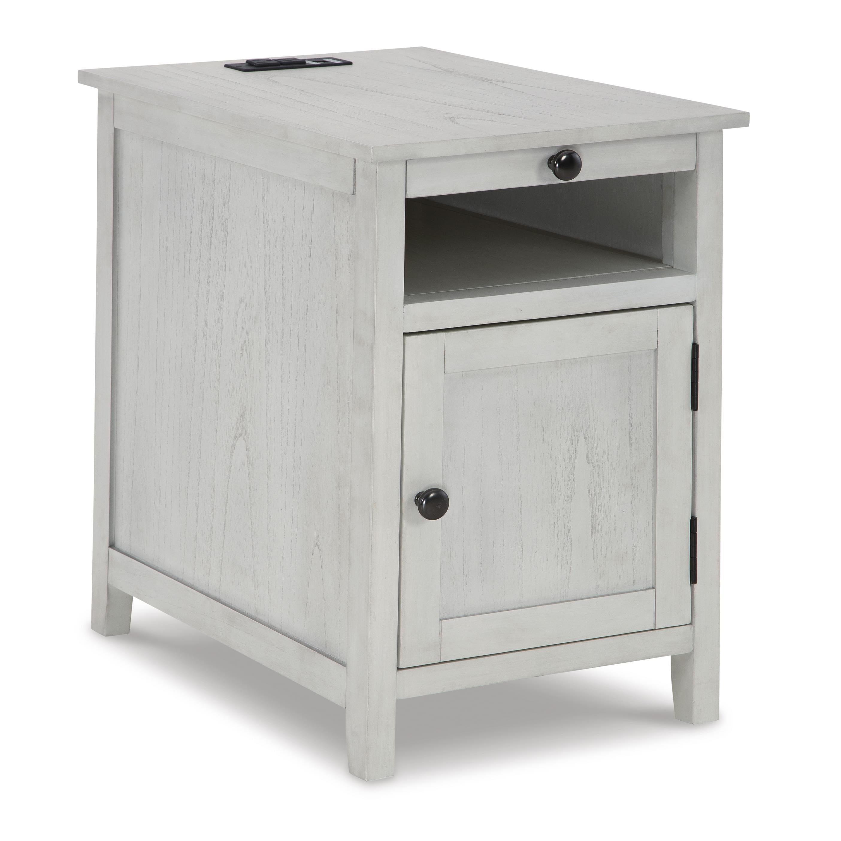 Signature Design by Ashley Treytown T300-517 Chair Side End Table - Image 1