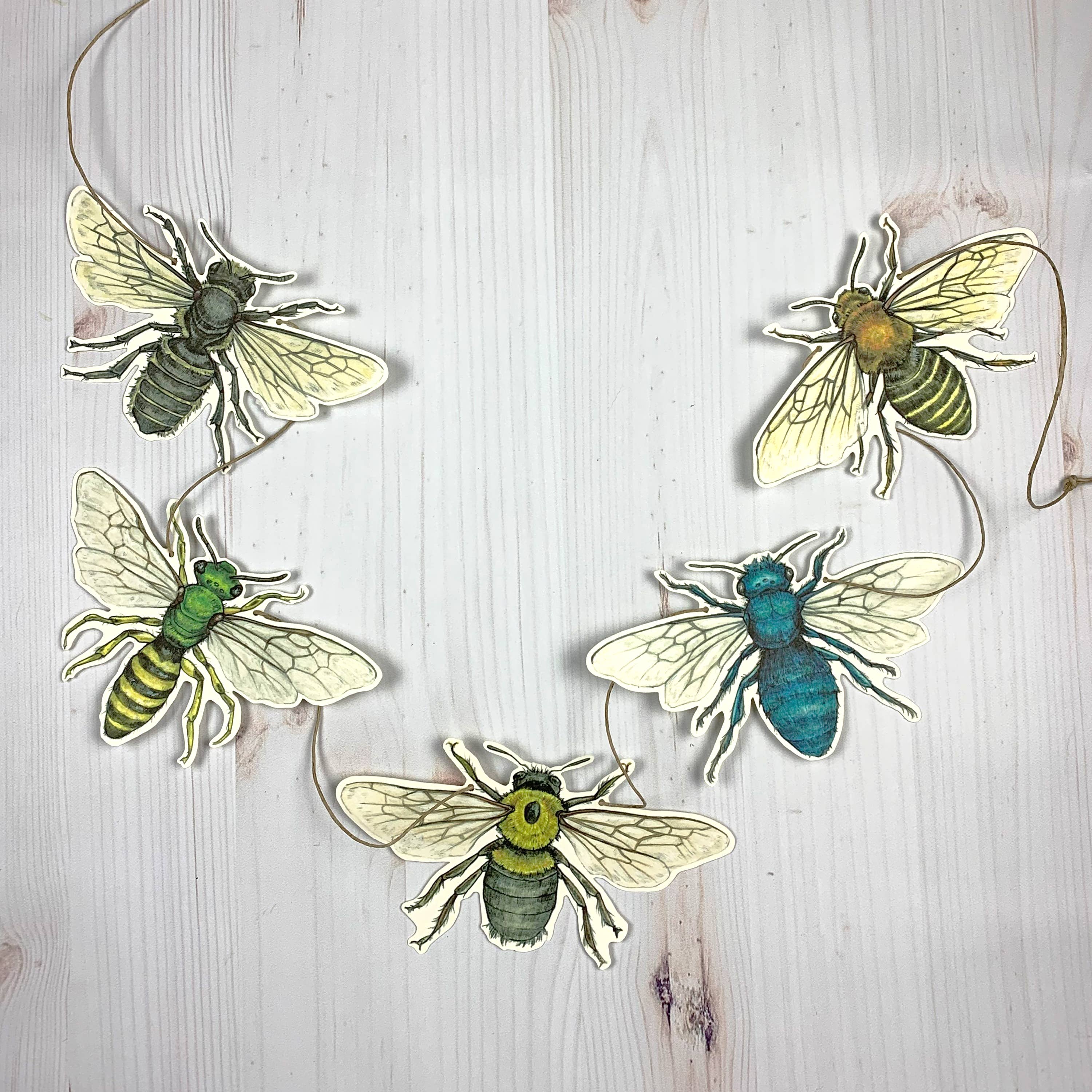 Solitary Bee Illustrated Garland - Image 2