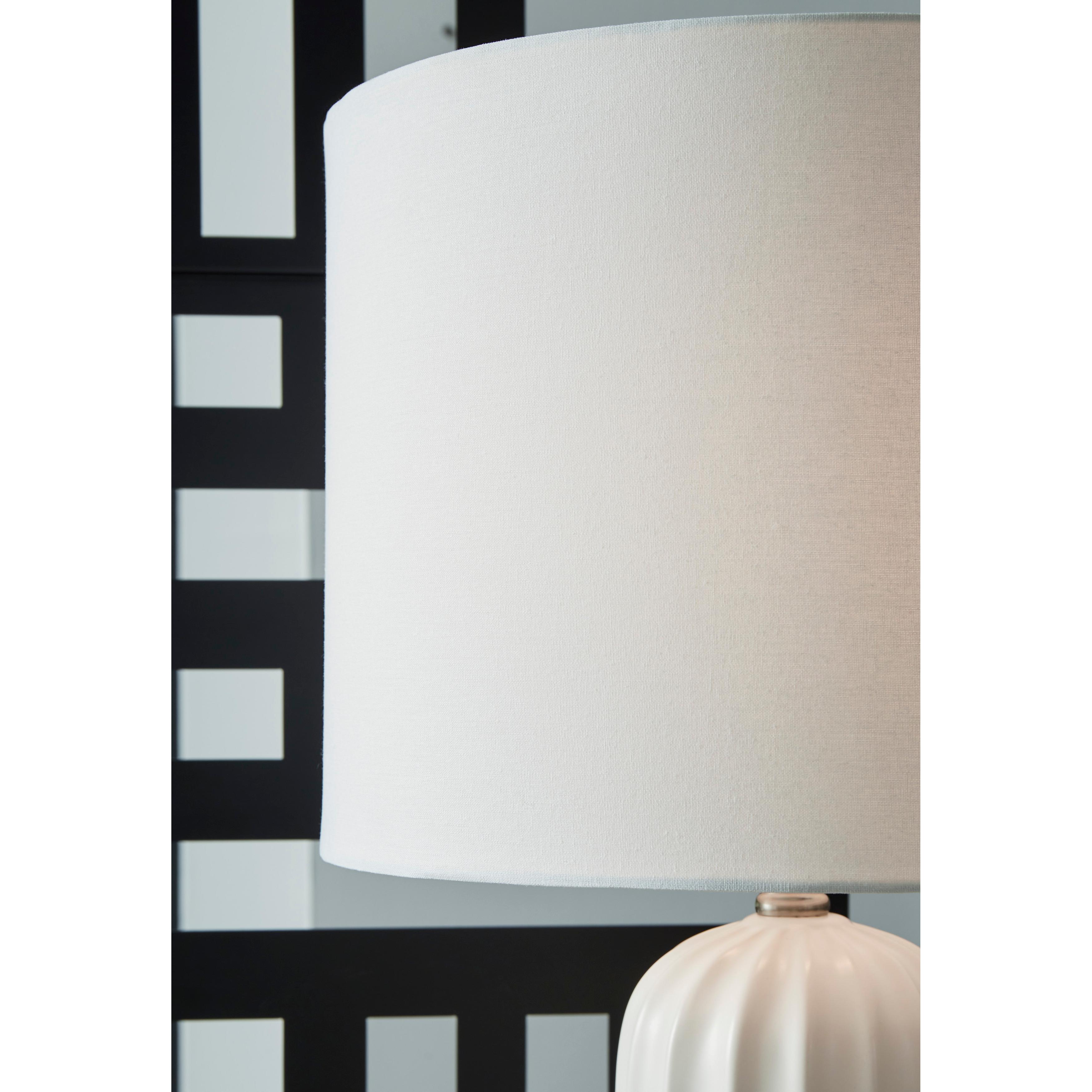 Signature Design by Ashley Clarkland L177974 Ceramic Table Lamp - Image 3