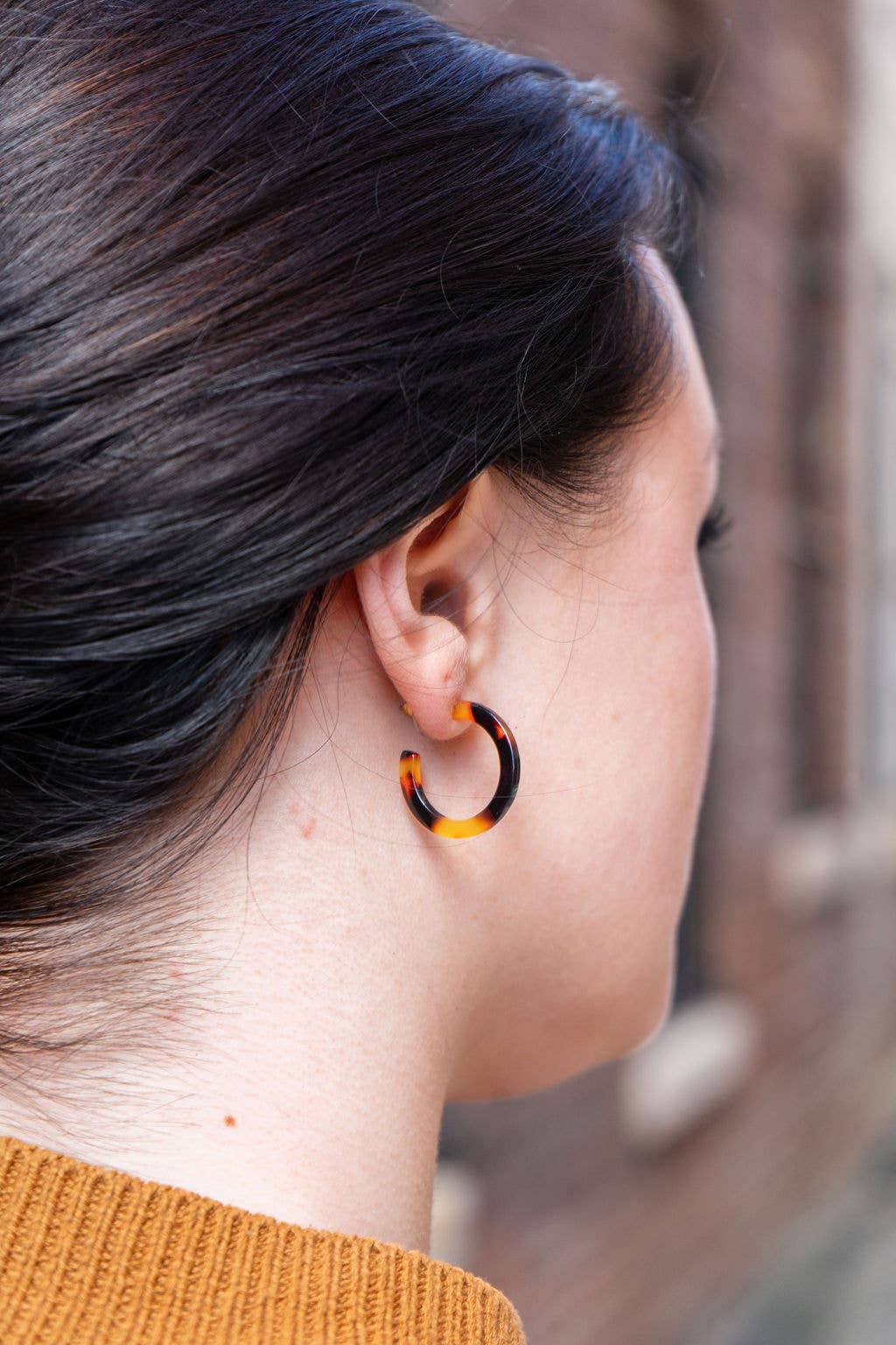 Cam Mini Hoops - Tortoise //  Earrings, Jewelry, Fall - Image 3