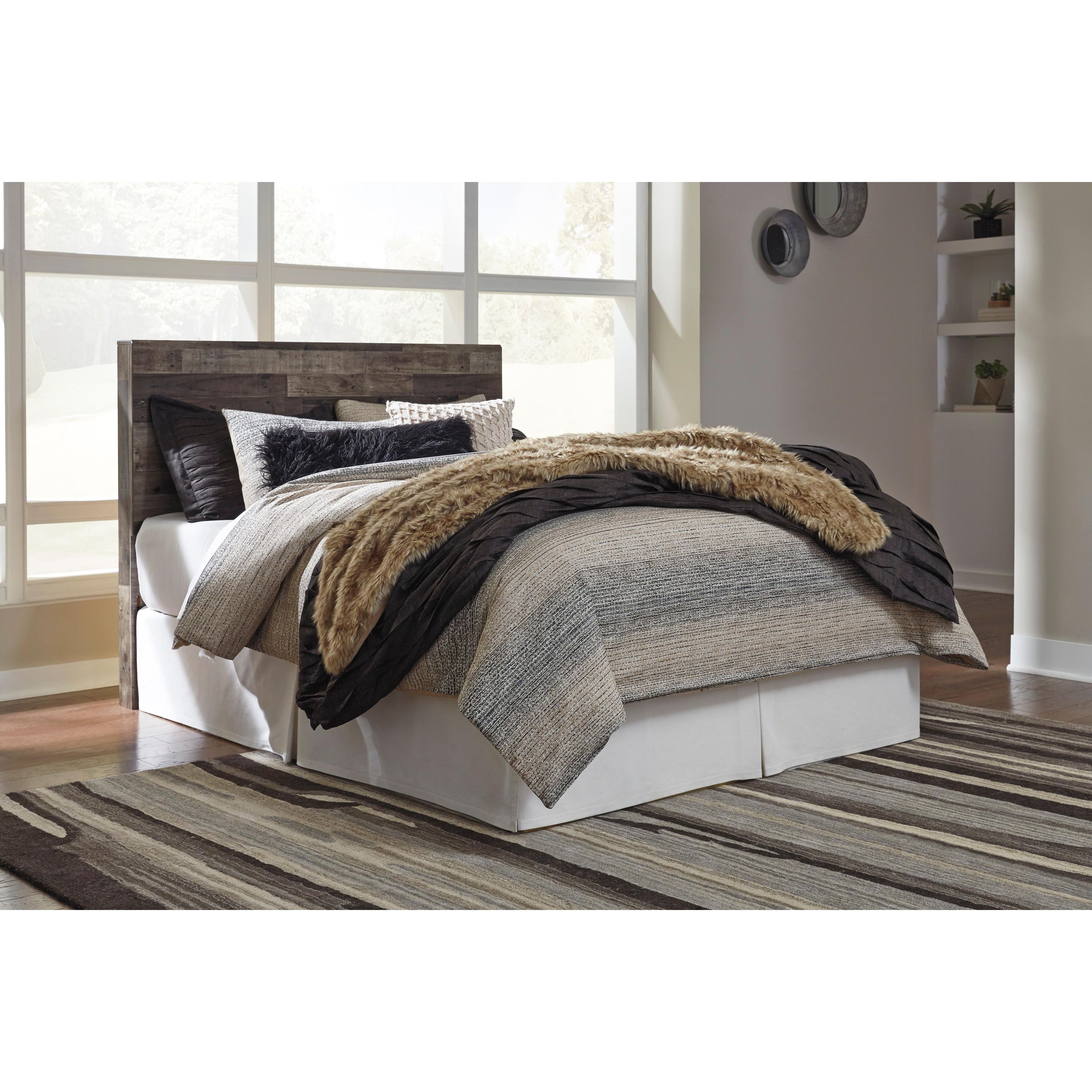 Benchcraft Derekson B200-57 Queen Panel Headboard - Image 2