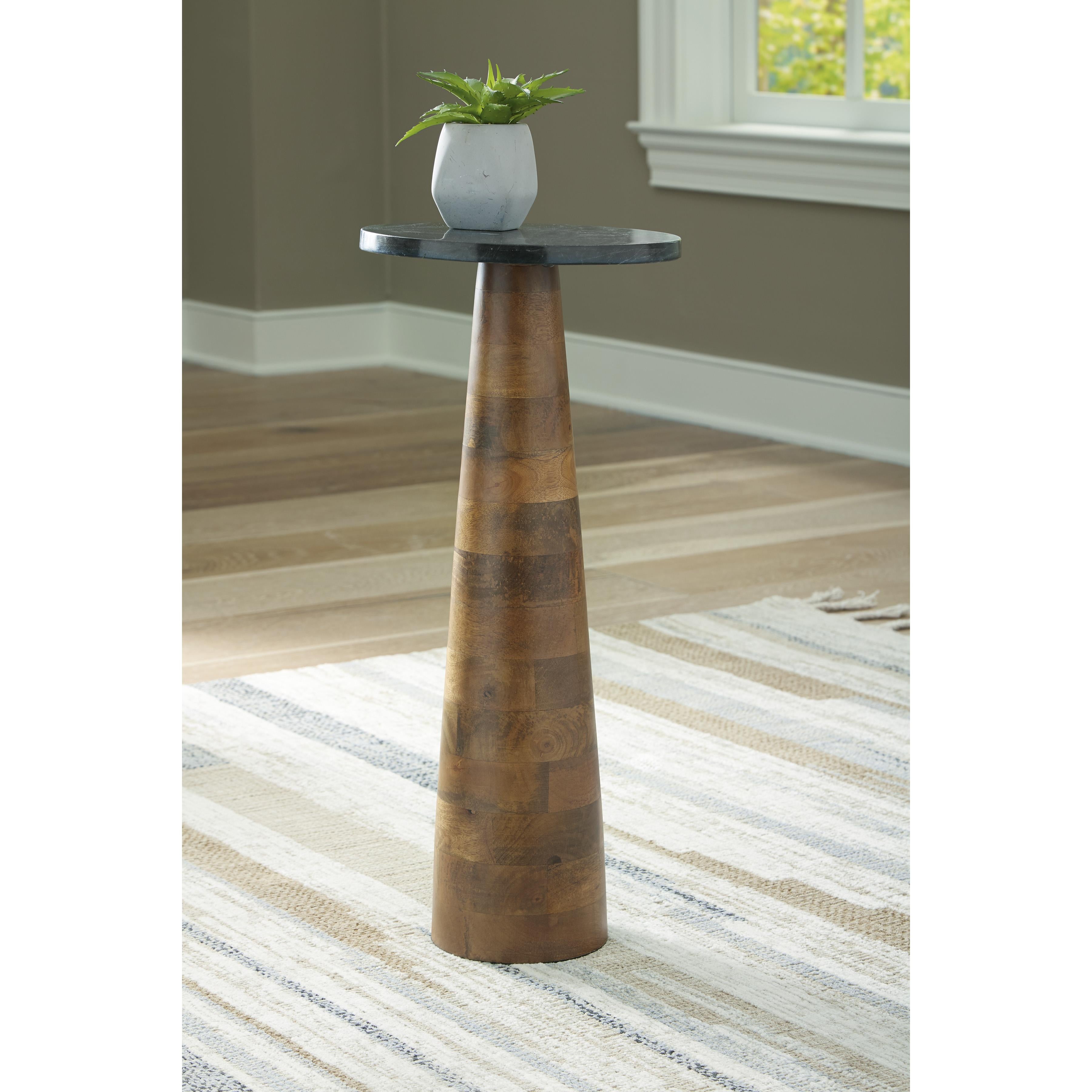 Signature Design by Ashley Quinndon A4000633 Accent Table - Image 3