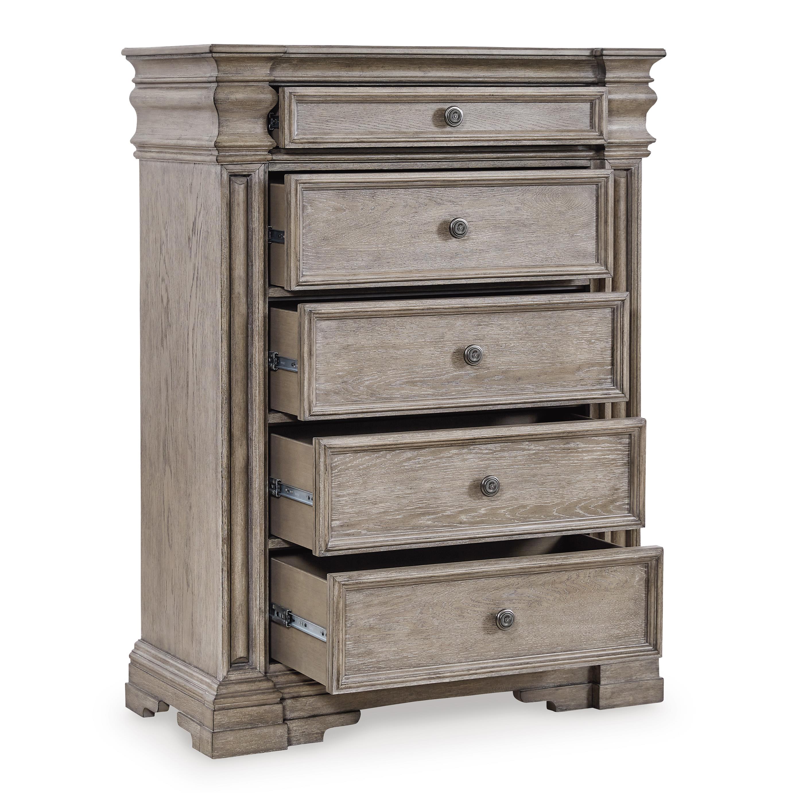 Signature Design by Ashley Blairhurst B916-46 Five Drawer Chest - Image 2