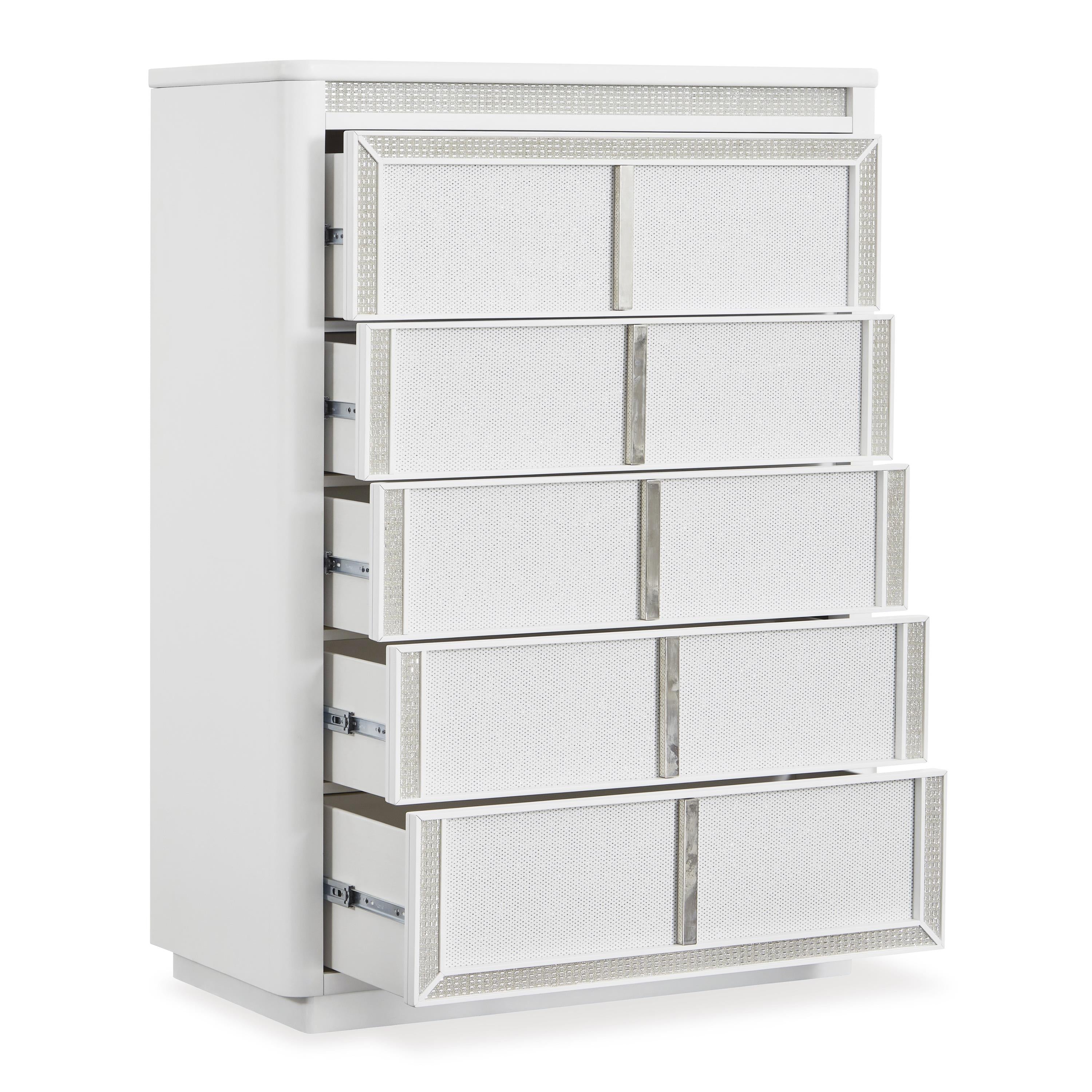Signature Design by Ashley Chalanna B822-46 Five Drawer Chest - Image 2