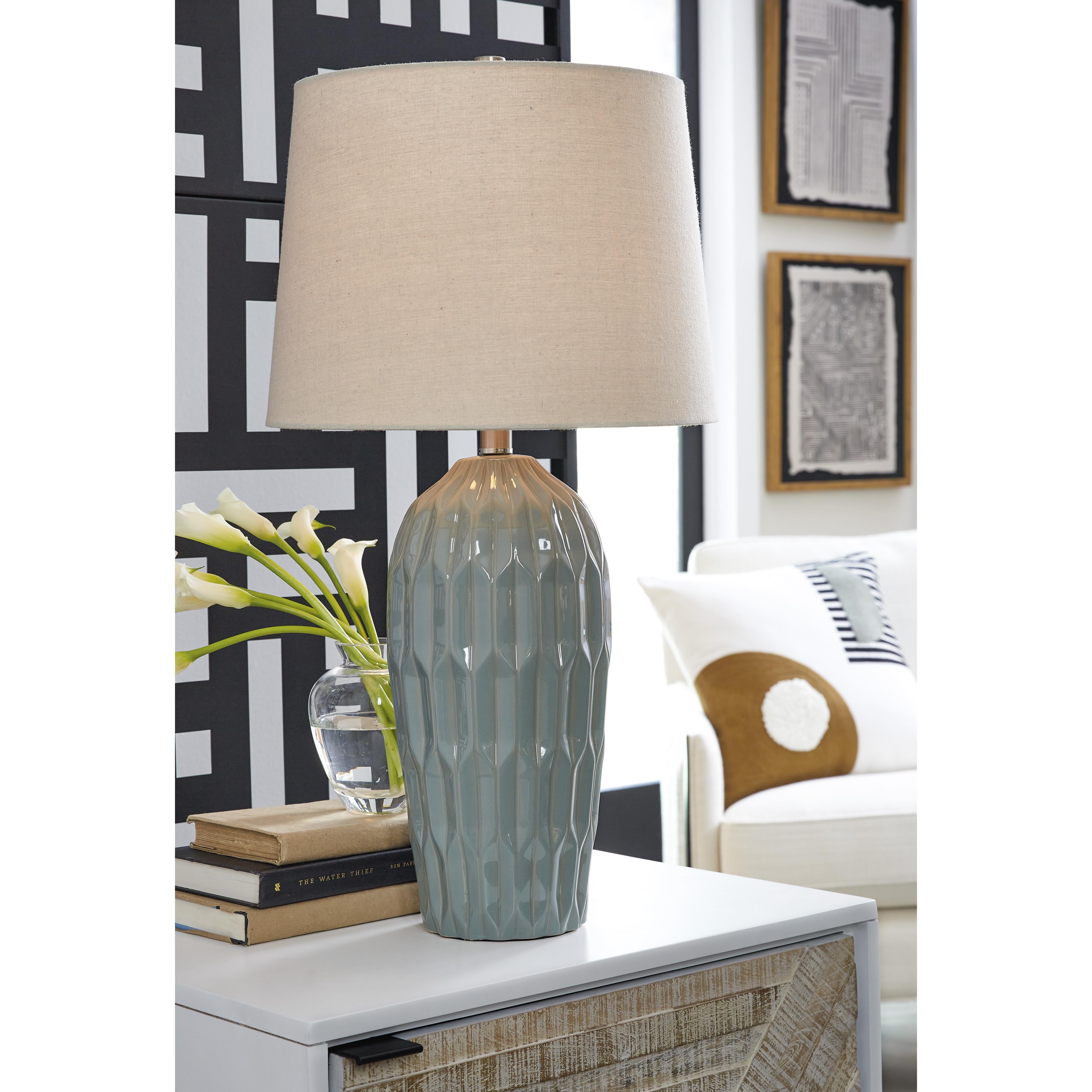 Signature Design by Ashley Hadbury L178034 Ceramic Table Lamp - Image 2
