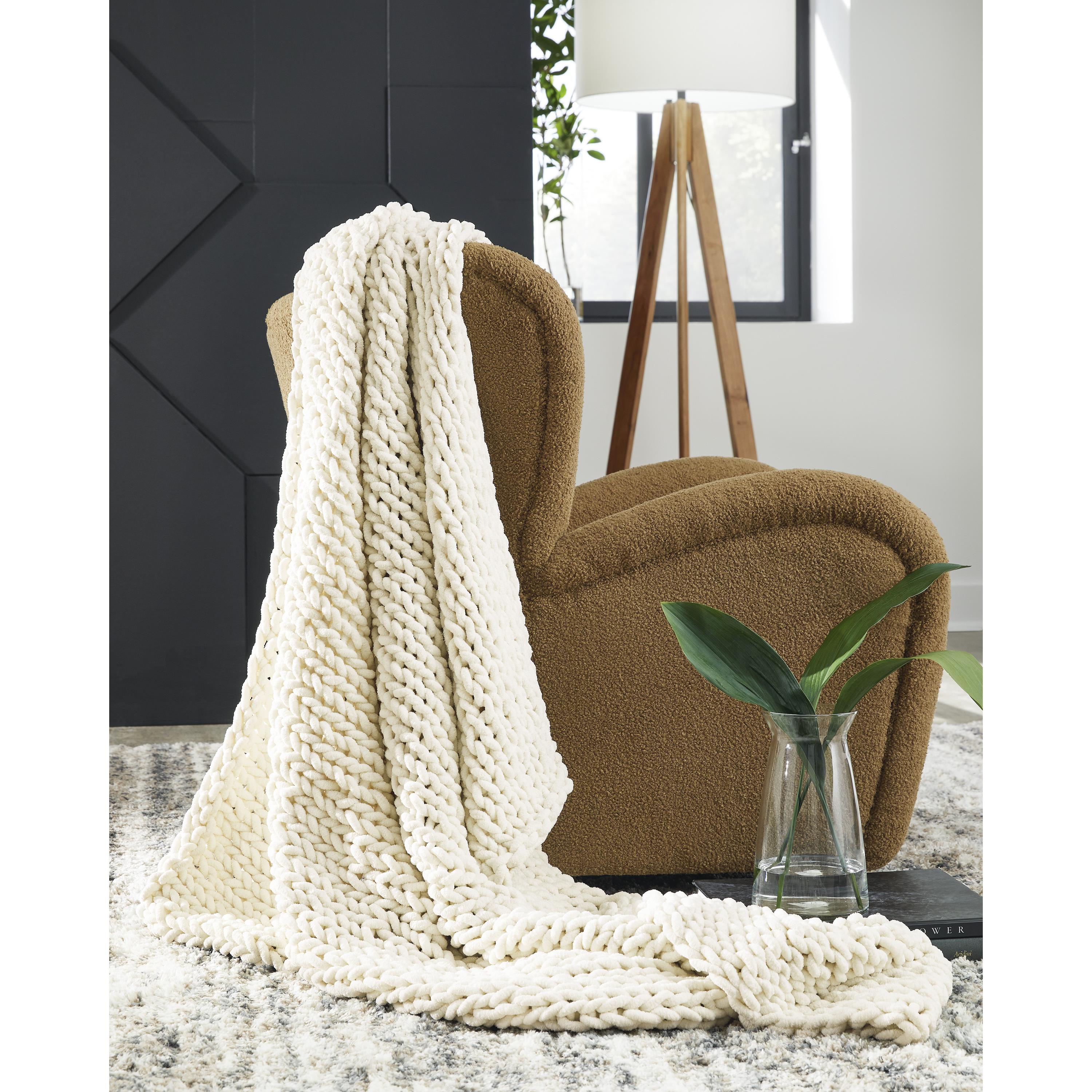 Signature Design by Ashley Chaddon A1001060 Throw - Image 3