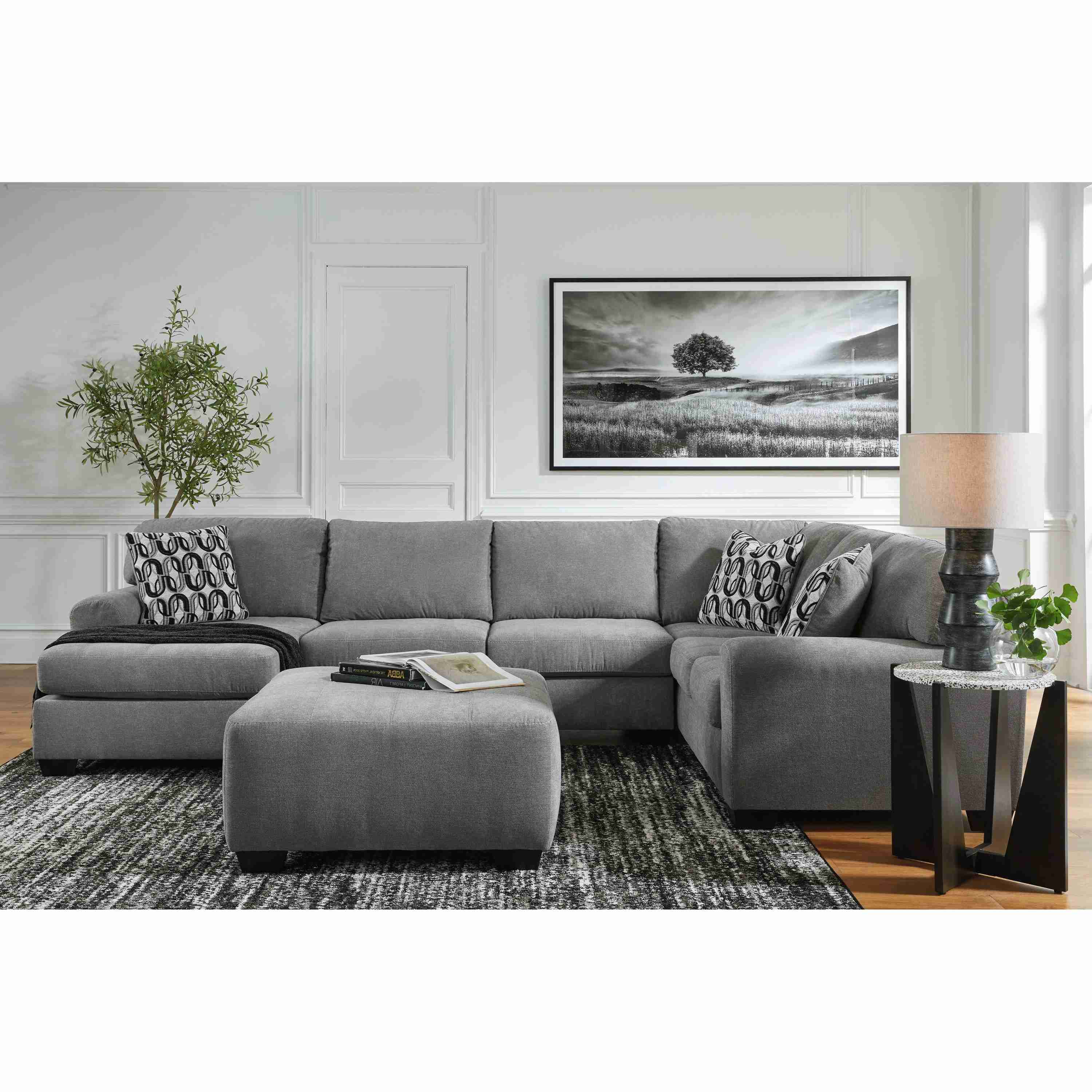 Benchcraft Birkdale Court 32402S1 3 pc Sectional with Chaise - Image 3
