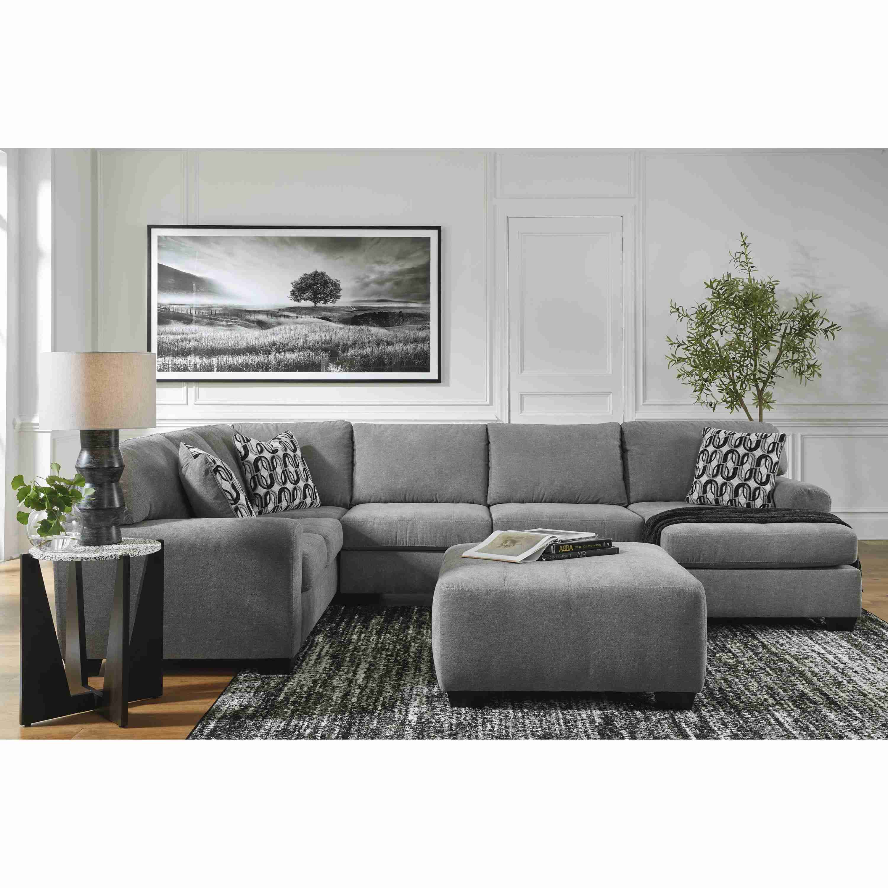Benchcraft Birkdale Court 32402S2 3 pc Sectional with Chaise - Image 3