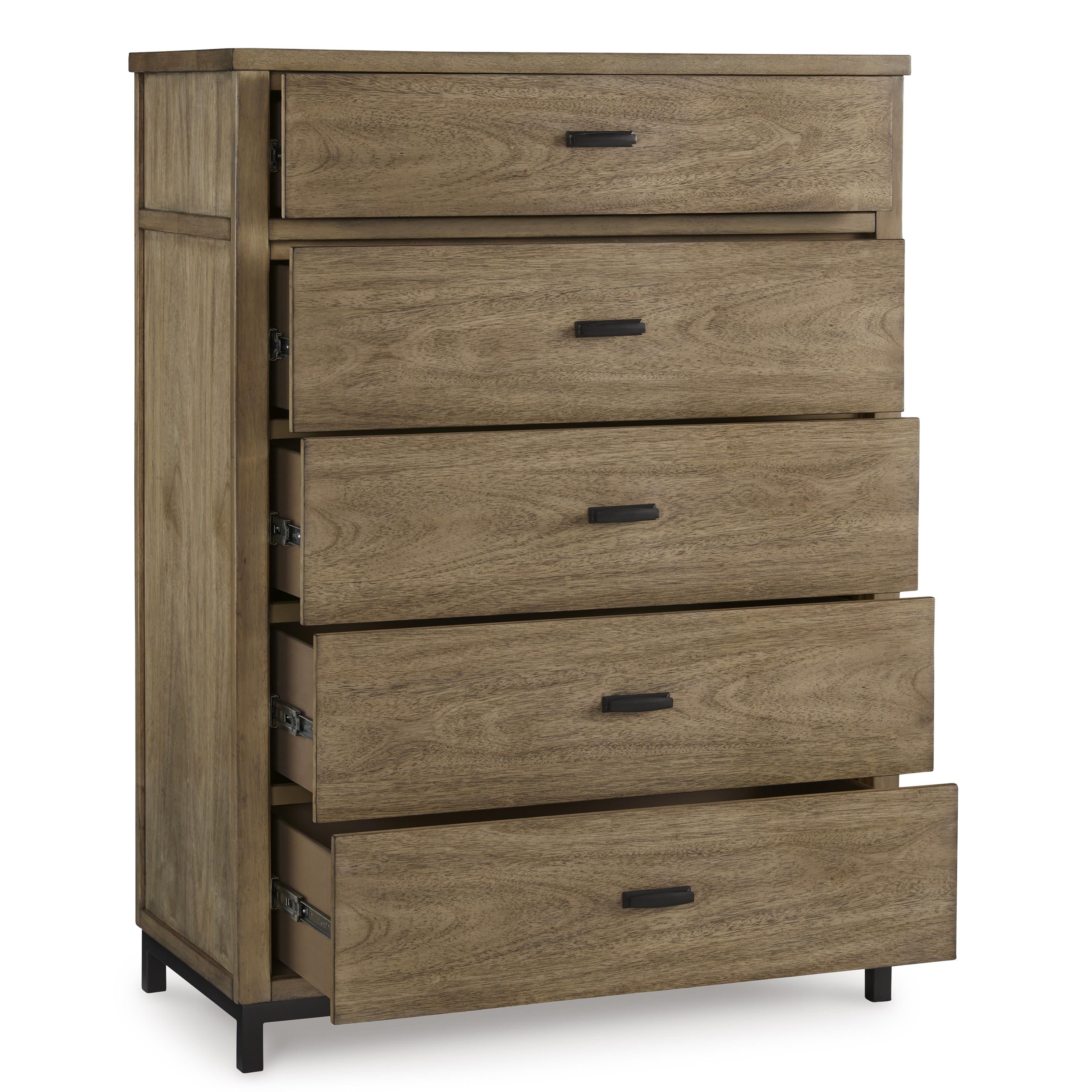 Benchcraft Tomtyn B622-46 Five Drawer Chest - Image 2