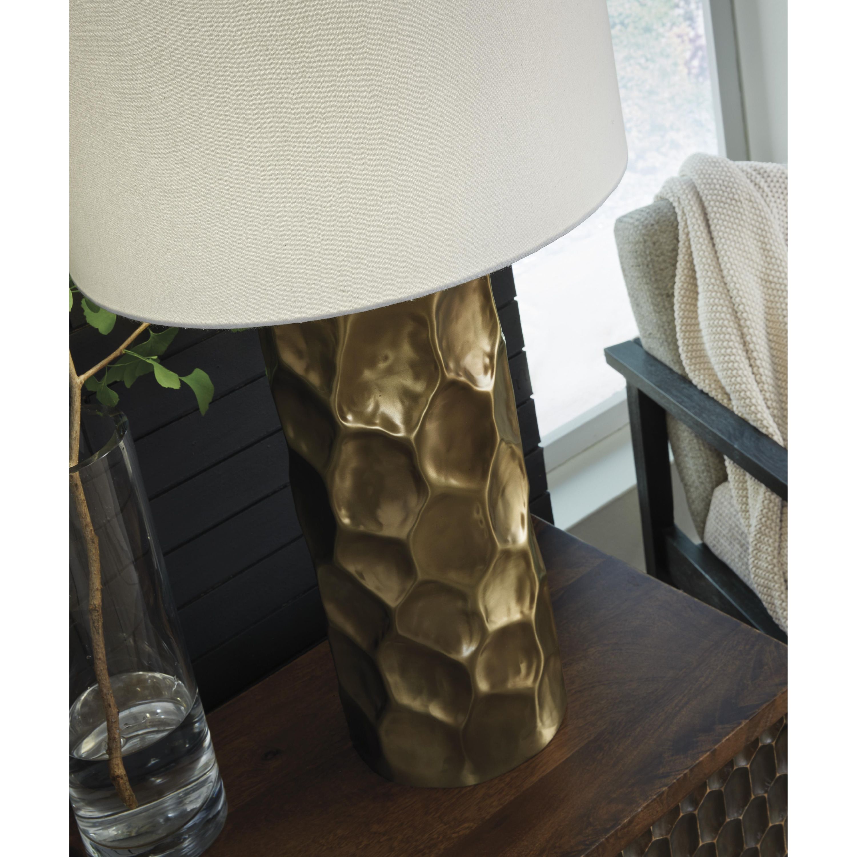 Signature Design by Ashley Marshawn L207524 Metal Table Lamp - Image 3
